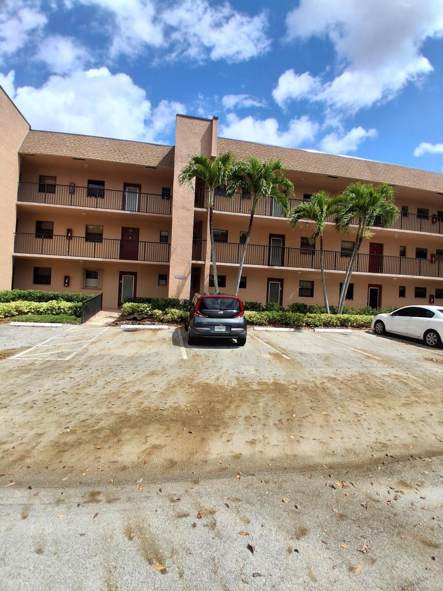 1BR – Condominium at 10303 Sunrise Lakes Boulevard #103
