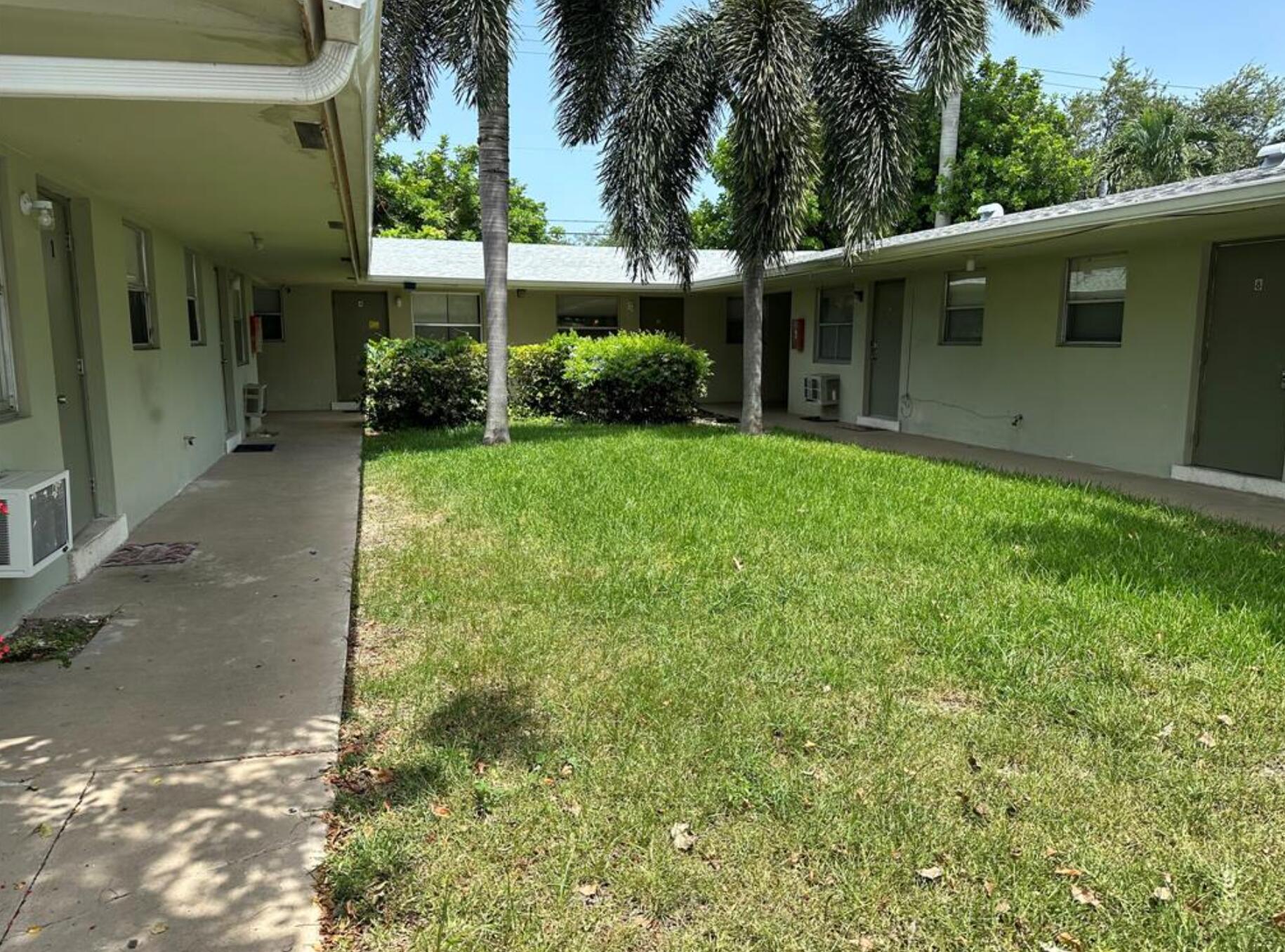 1BR – Apartment at 317 N 61st Terrace #6