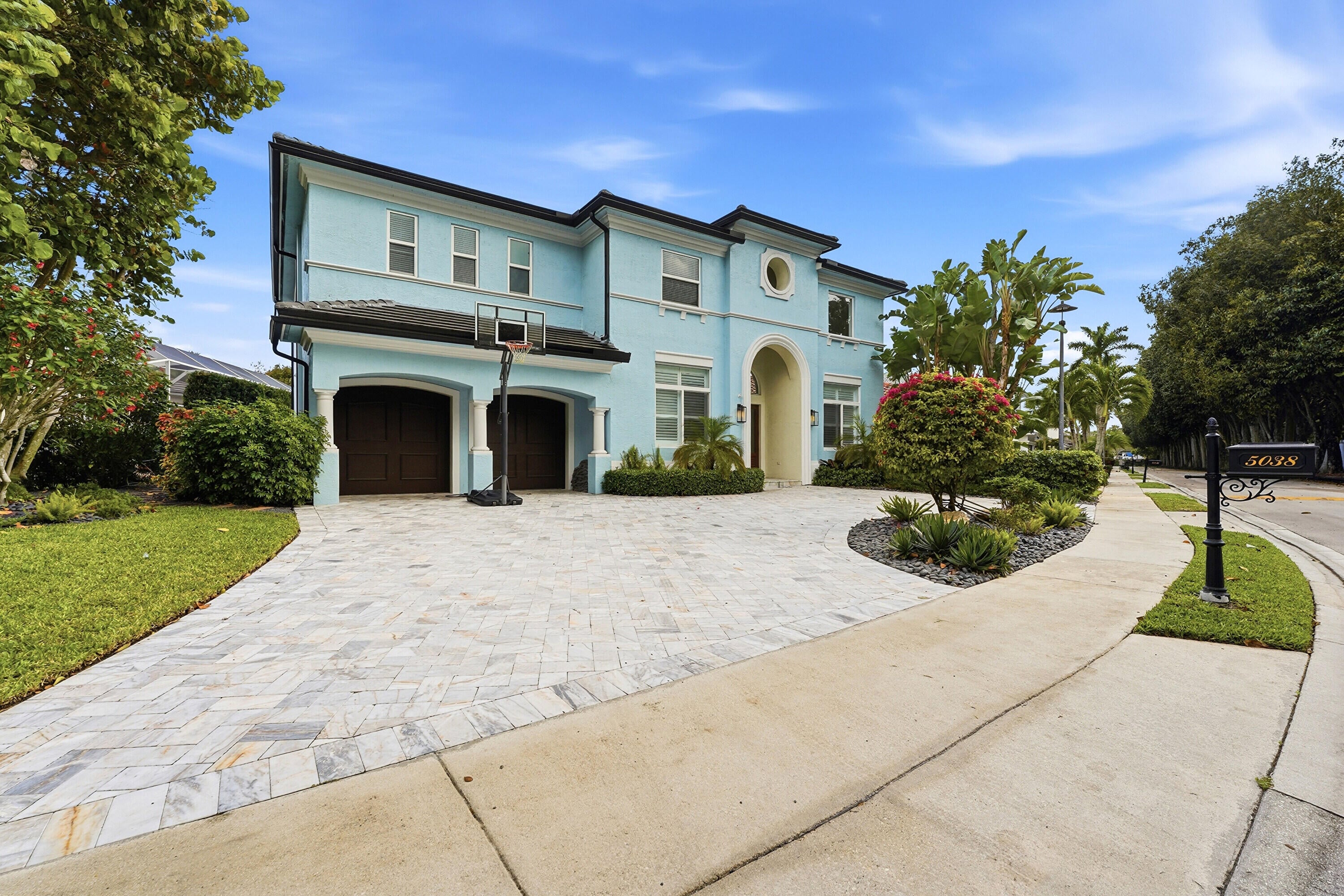 5BR – SingleFamilyResidence at 5038 NW 24th Circle
