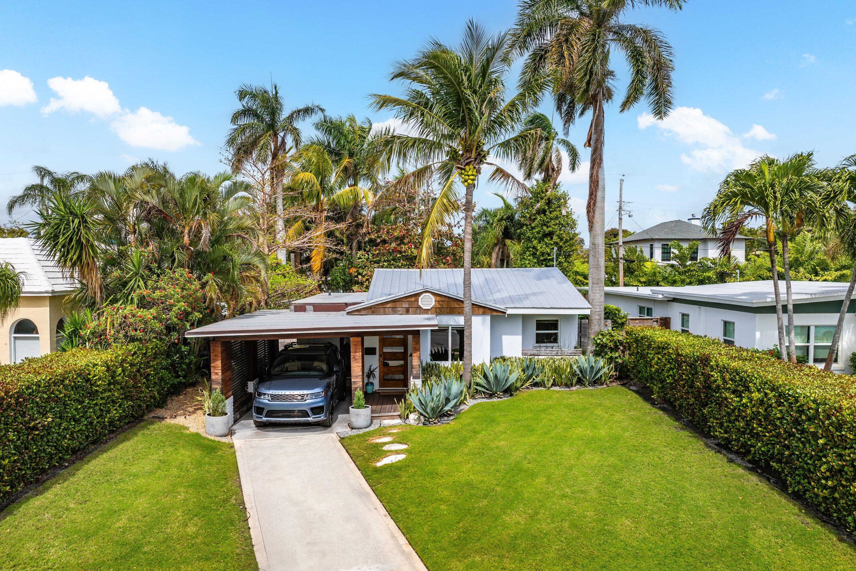 2BR – SingleFamilyResidence at 245 30th Street