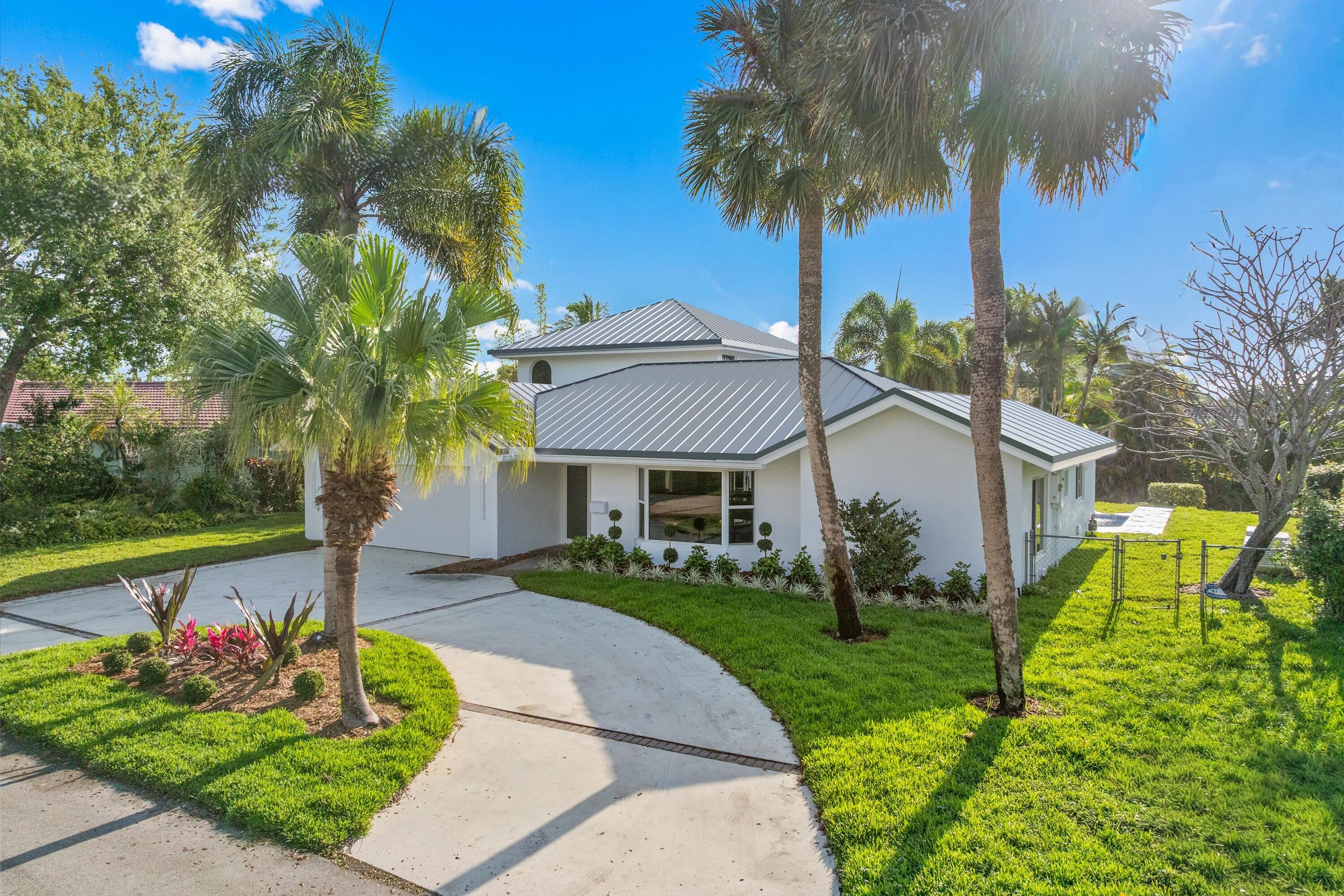 4BR – SingleFamilyResidence at 440 NW 11th Avenue