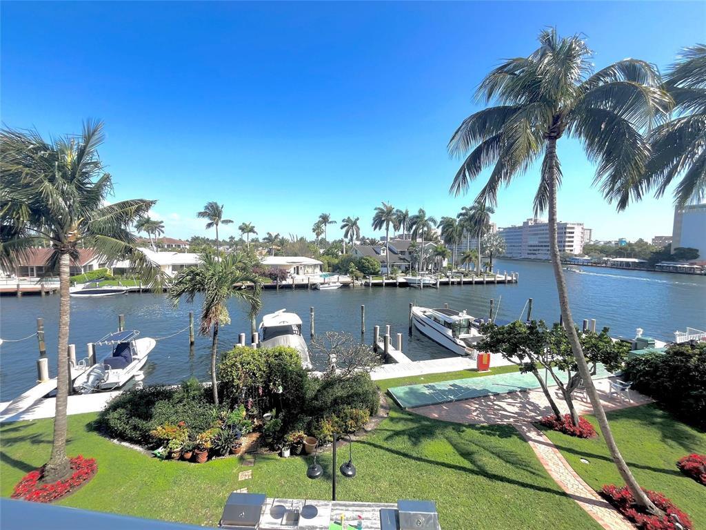2BR – Condominium at 140 NE 28th Avenue #305