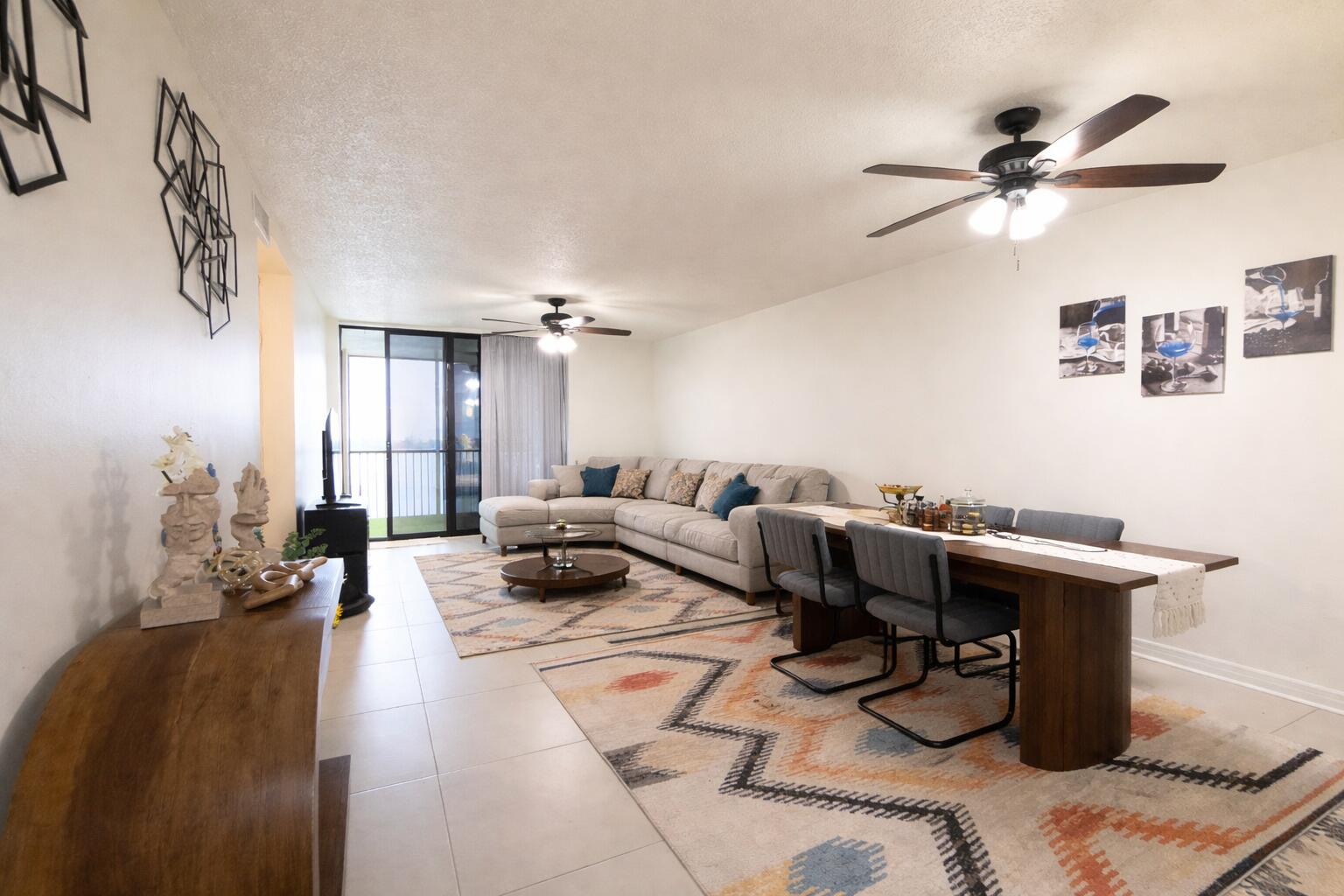 2BR – Condominium at 110 Lake Emerald Drive #405