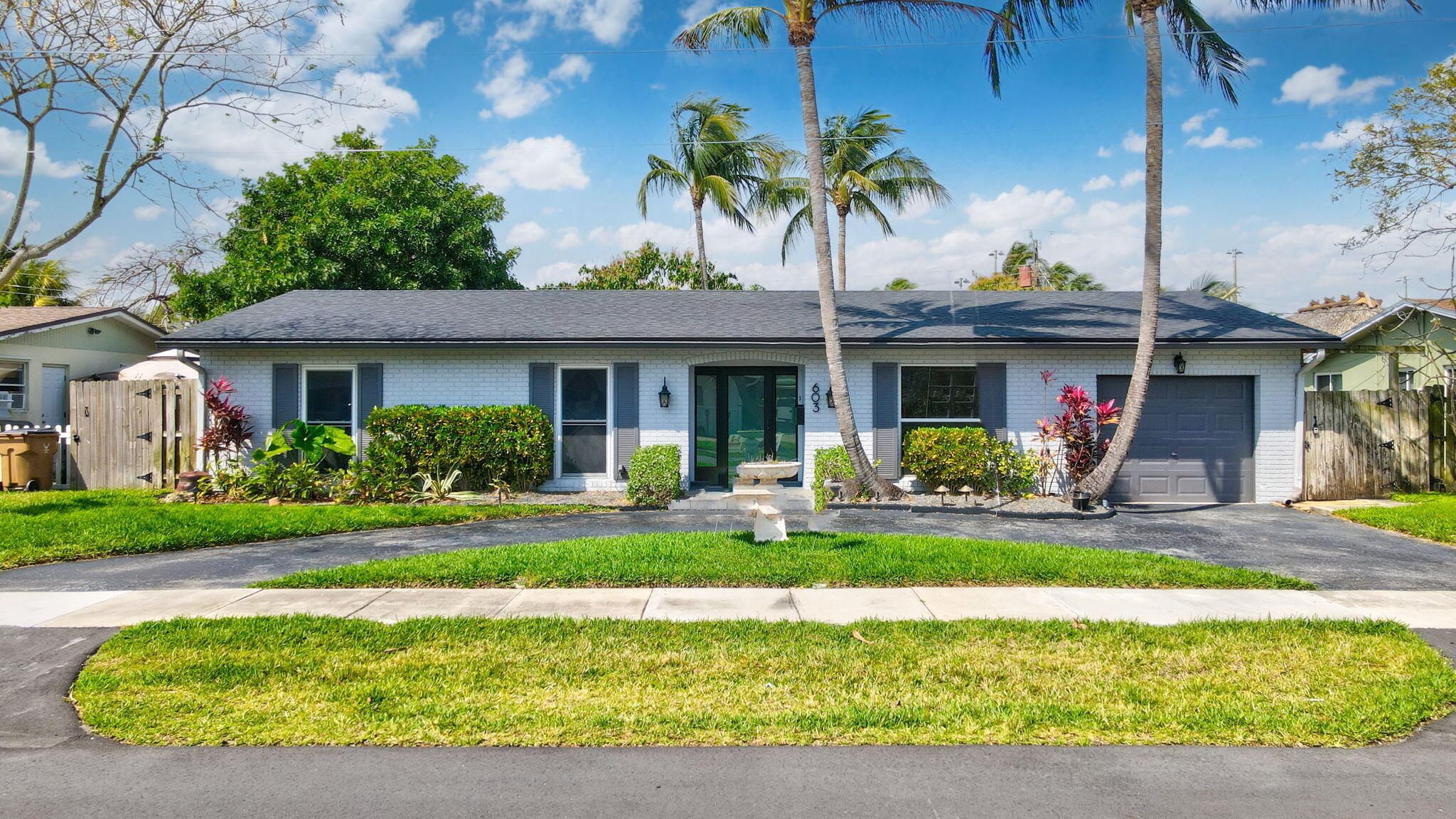 3BR – SingleFamilyResidence at 603 SE 7th Avenue