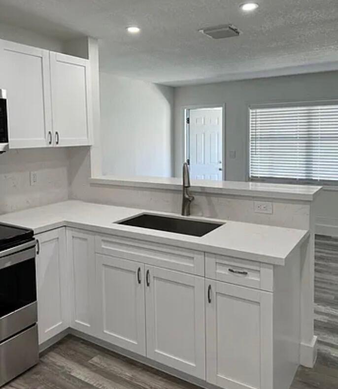 2BR – Townhouse at 2034 Taylor Street