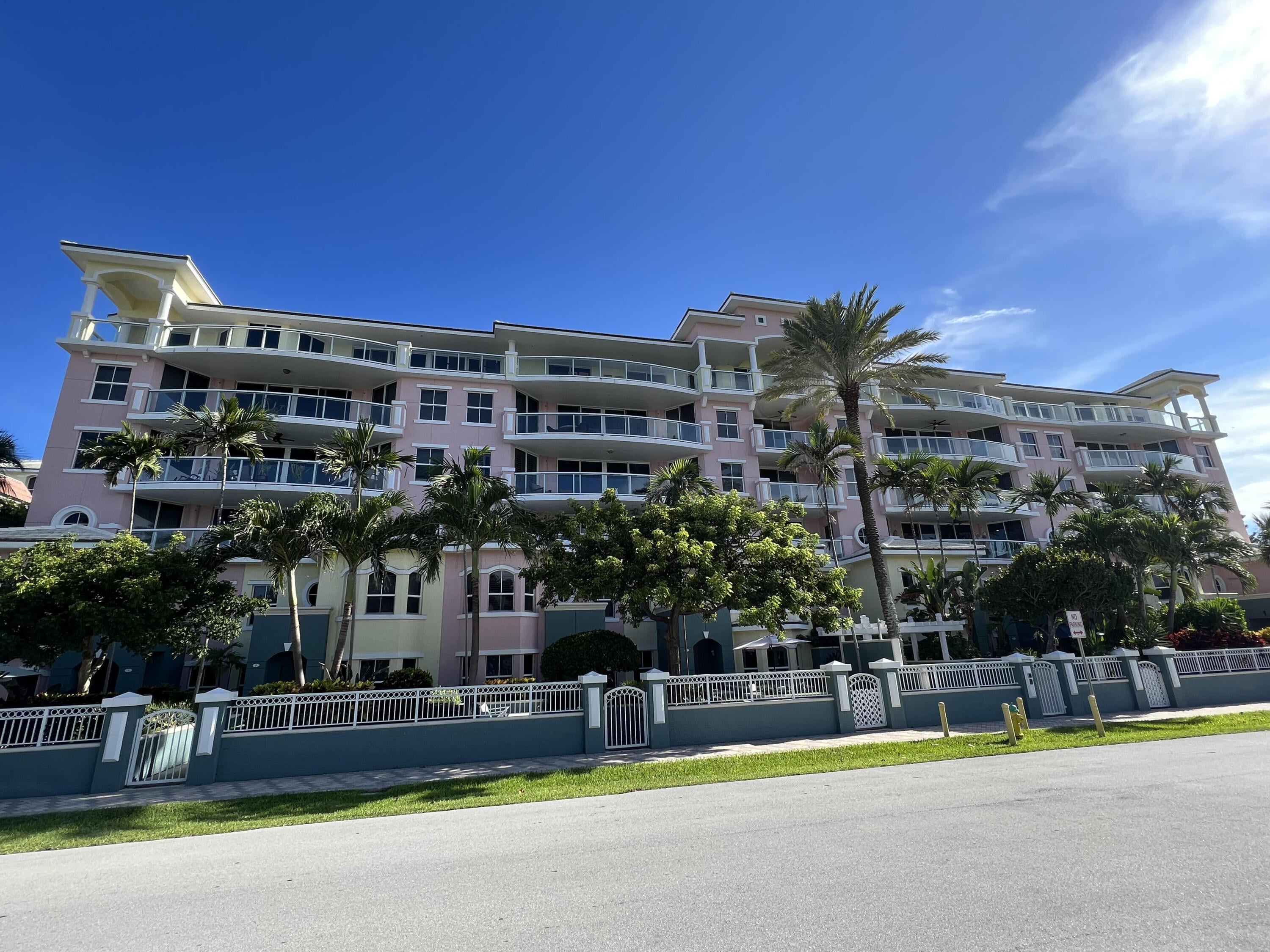 4BR – Townhouse at 2051 SE 3rd Street #Th3