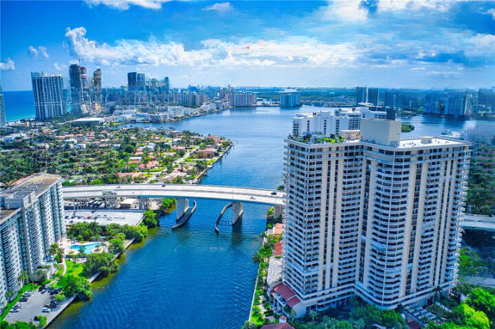 2BR – Condominium at 19355 Turnberry Way #3d