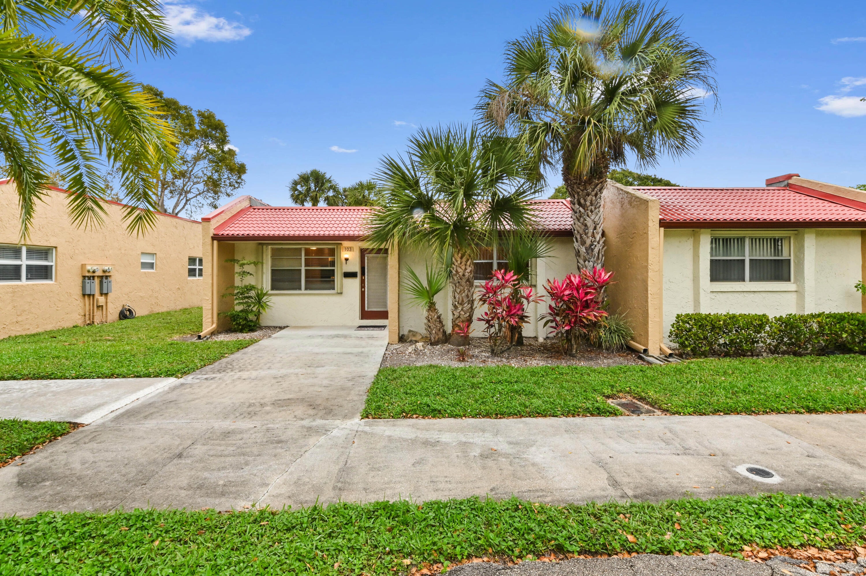 2BR – RES at 103 Lake Anne Drive