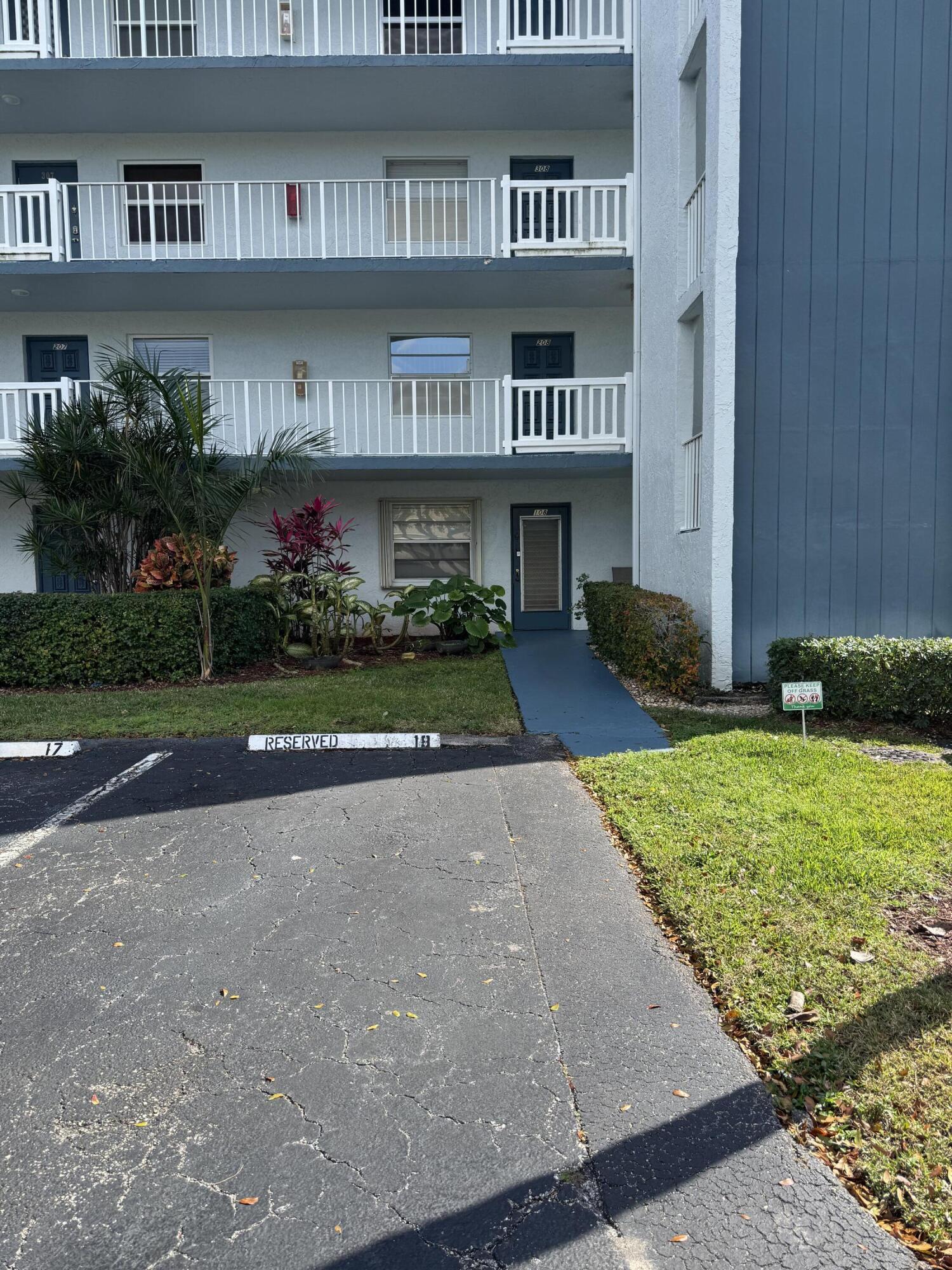 2BR – Condominium at 1700 NW 80th Avenue #108