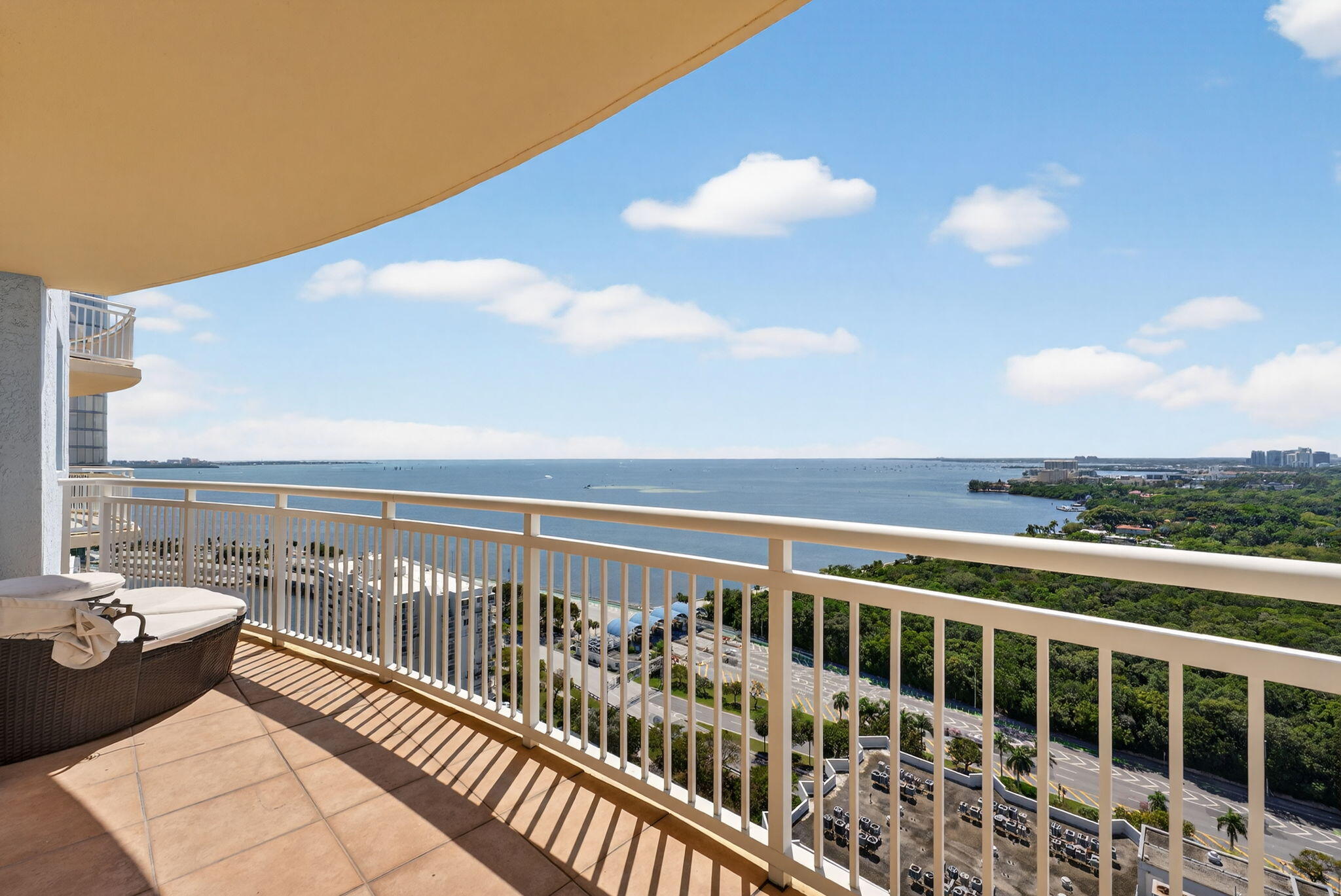 1BR – Condominium at 2475 Brickell Avenue #2501