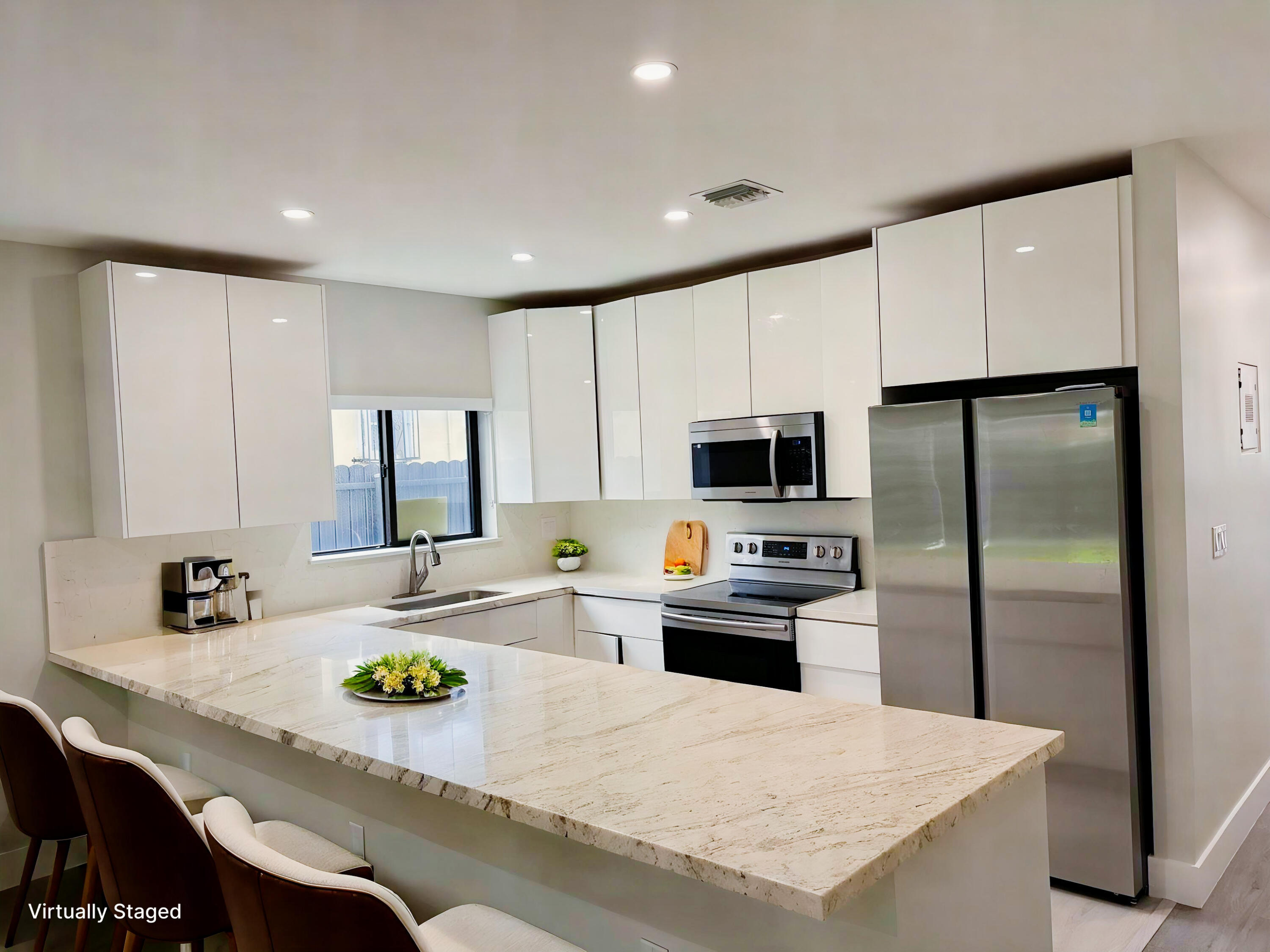 3BR – Townhouse at 2210 W 5th Way