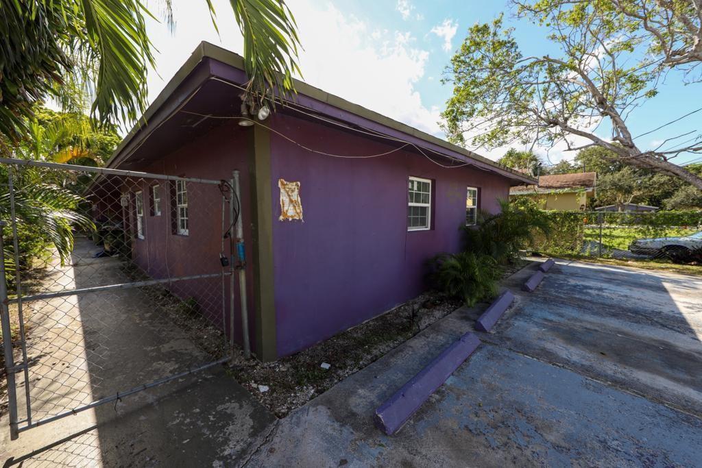2BR – Townhouse at 1132 NW 5th Court #4