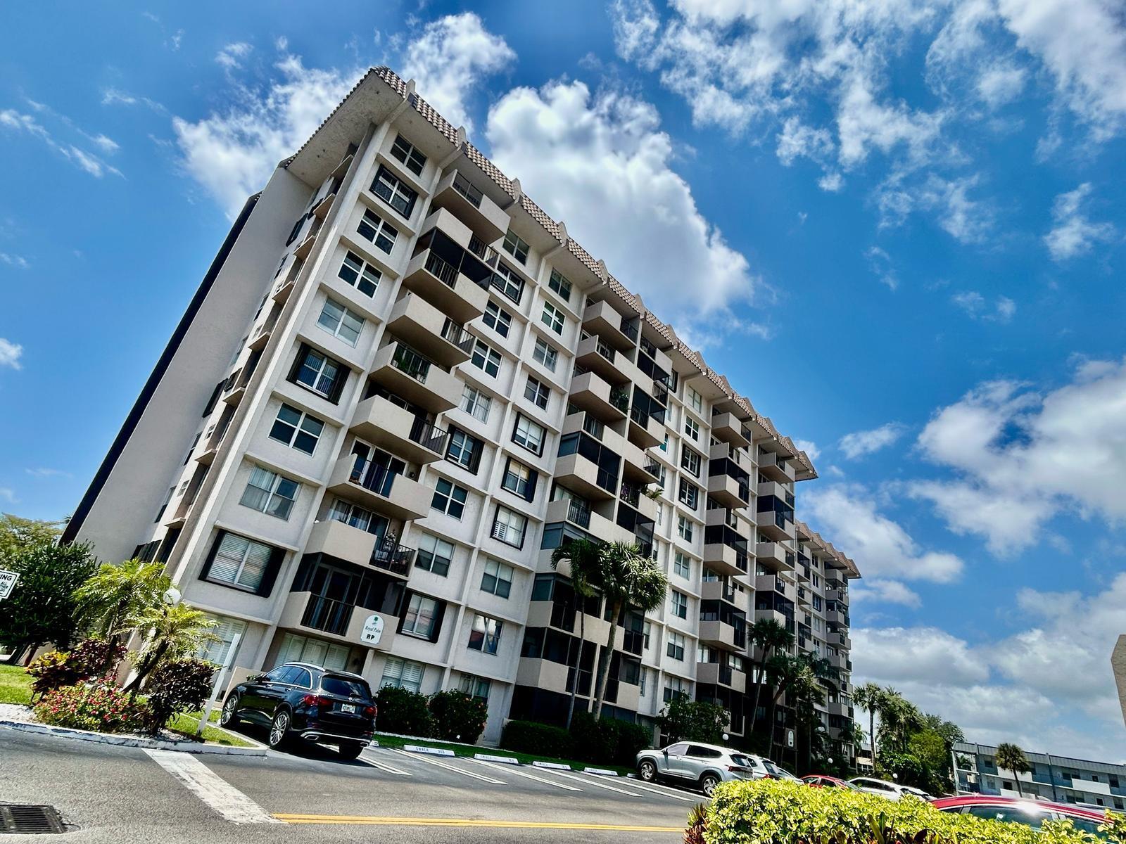 1BR – Condominium at 777 S Federal Highway #Rp705