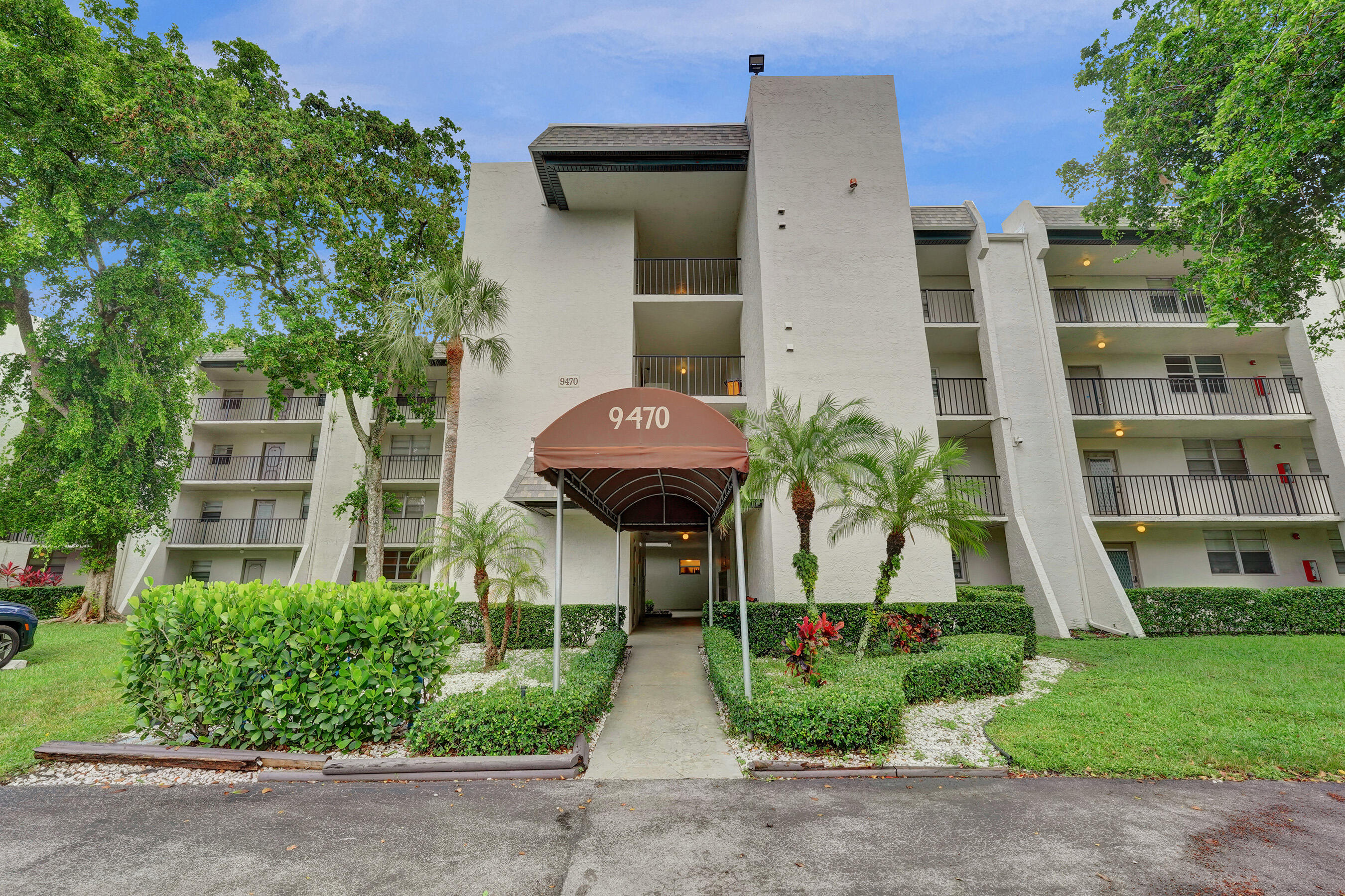2BR – Condominium at 9470 Poinciana Place #308