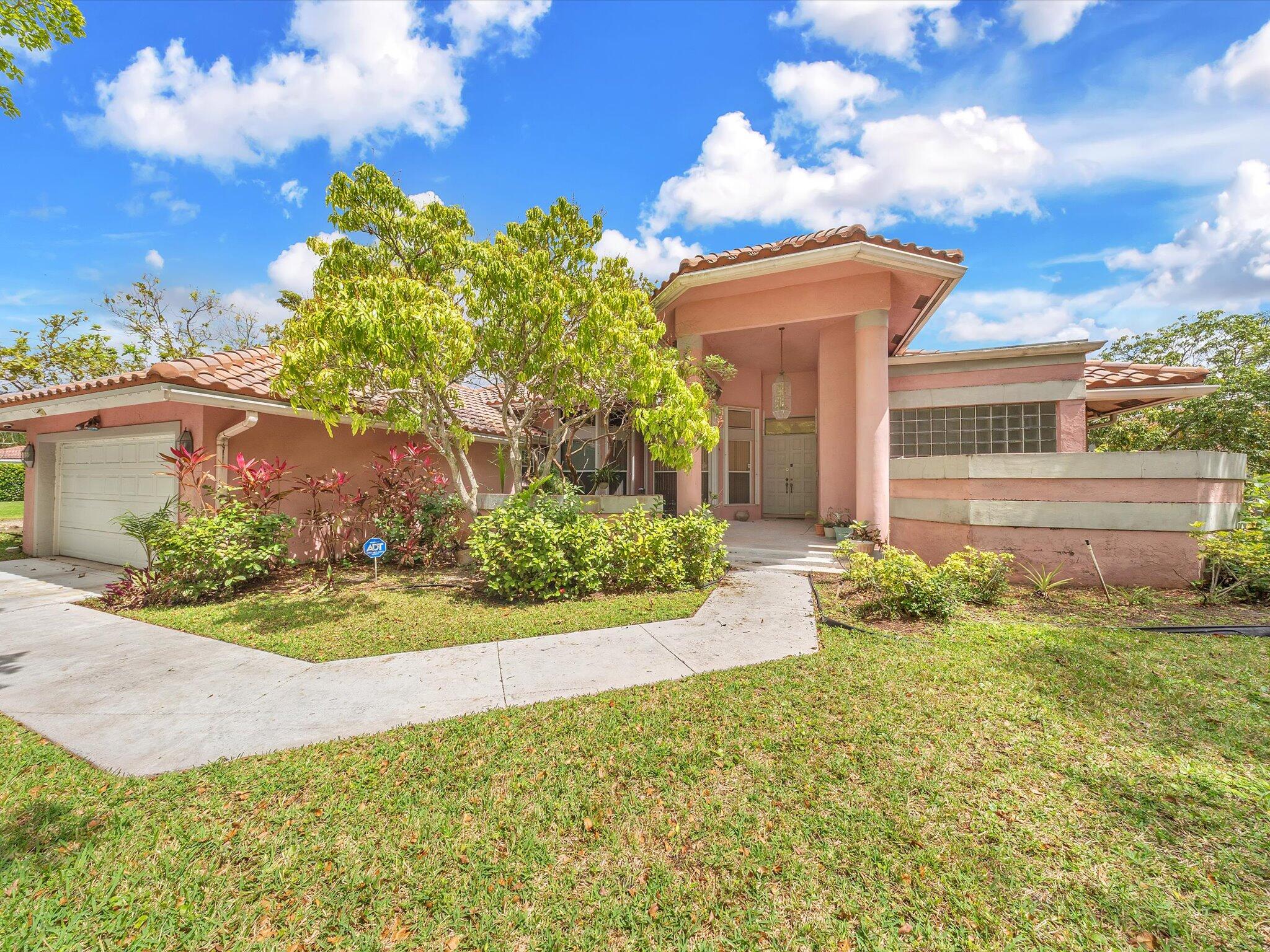 4BR – SingleFamilyResidence at 5111 NW 104th Avenue