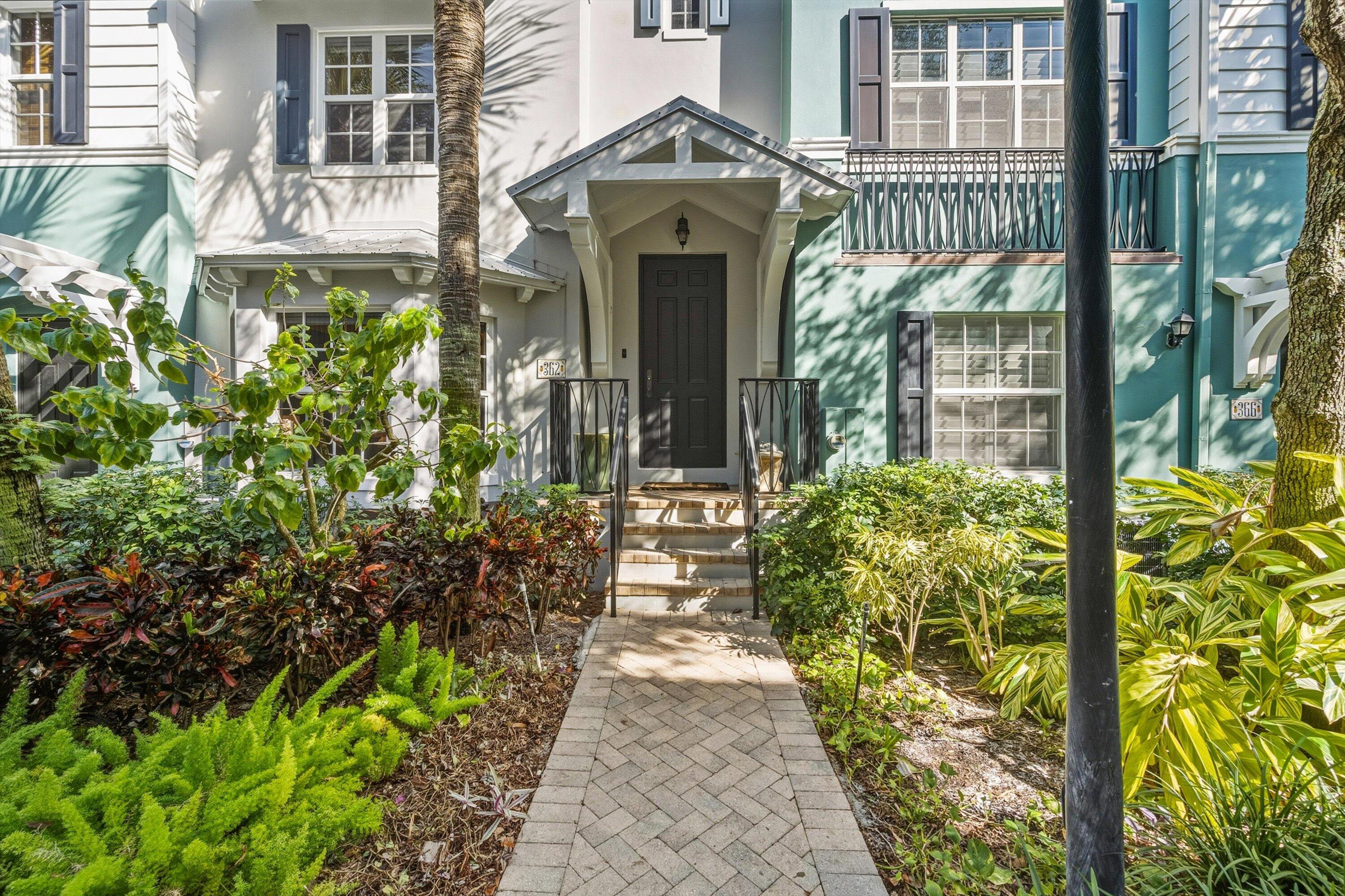 3BR – Townhouse at 362 E Mallory Circle