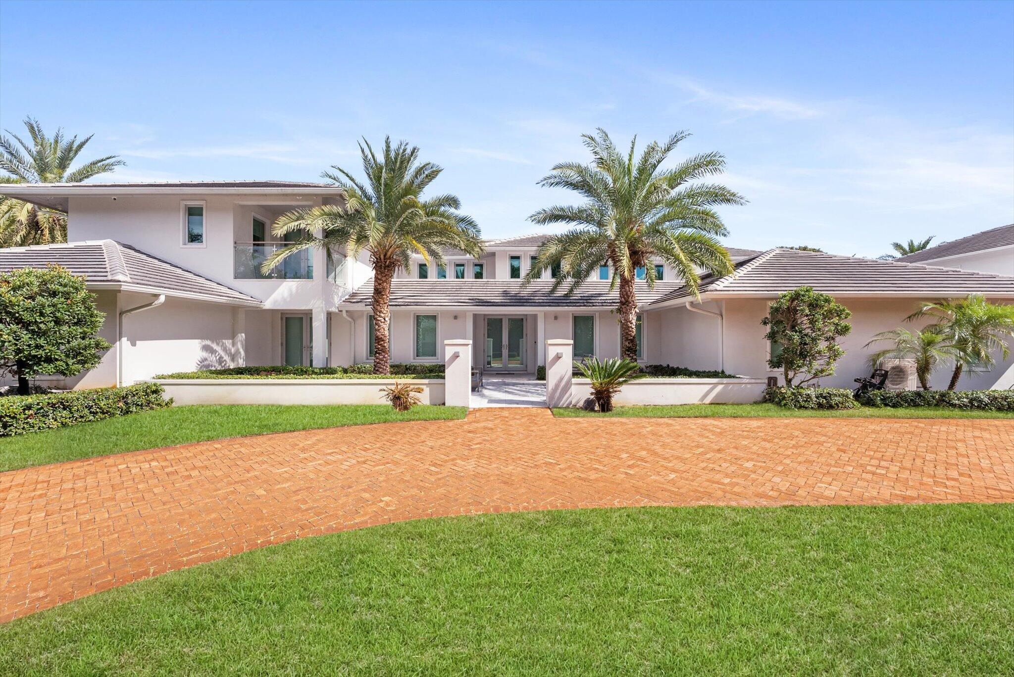 7BR – SingleFamilyResidence at 17552 Fieldbrook Circle E