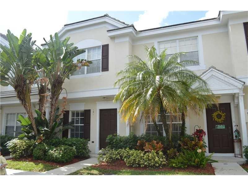 2BR – Townhouse at 151 SW 96th Terrace #151