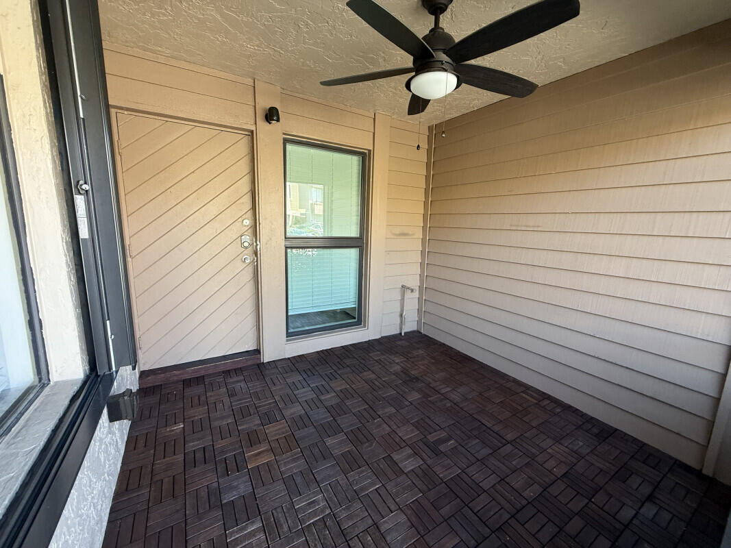 4BR – Townhouse at 9951 W Atlantic Boulevard