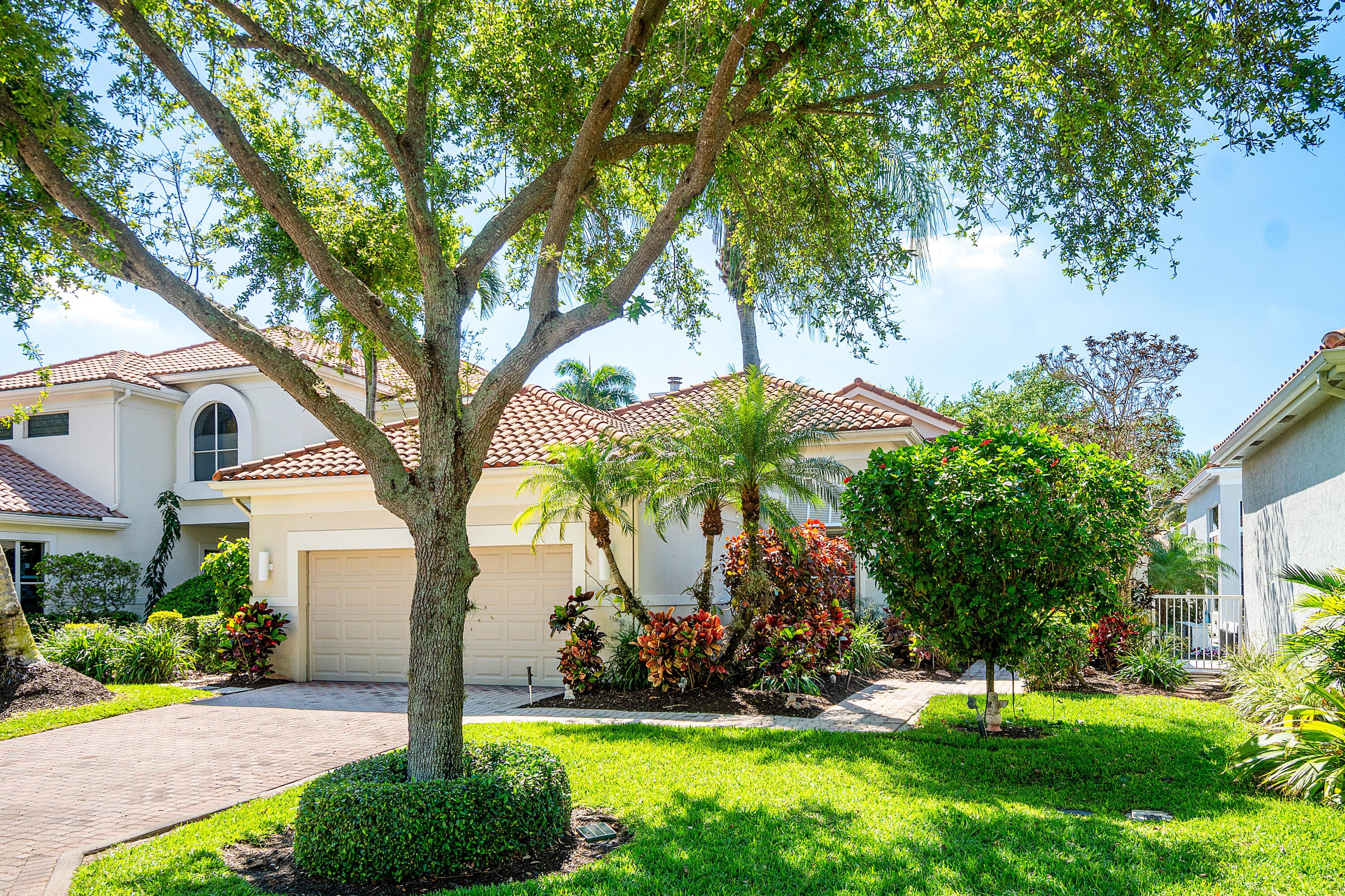 3BR – SingleFamilyResidence at 6213 NW 21st Court