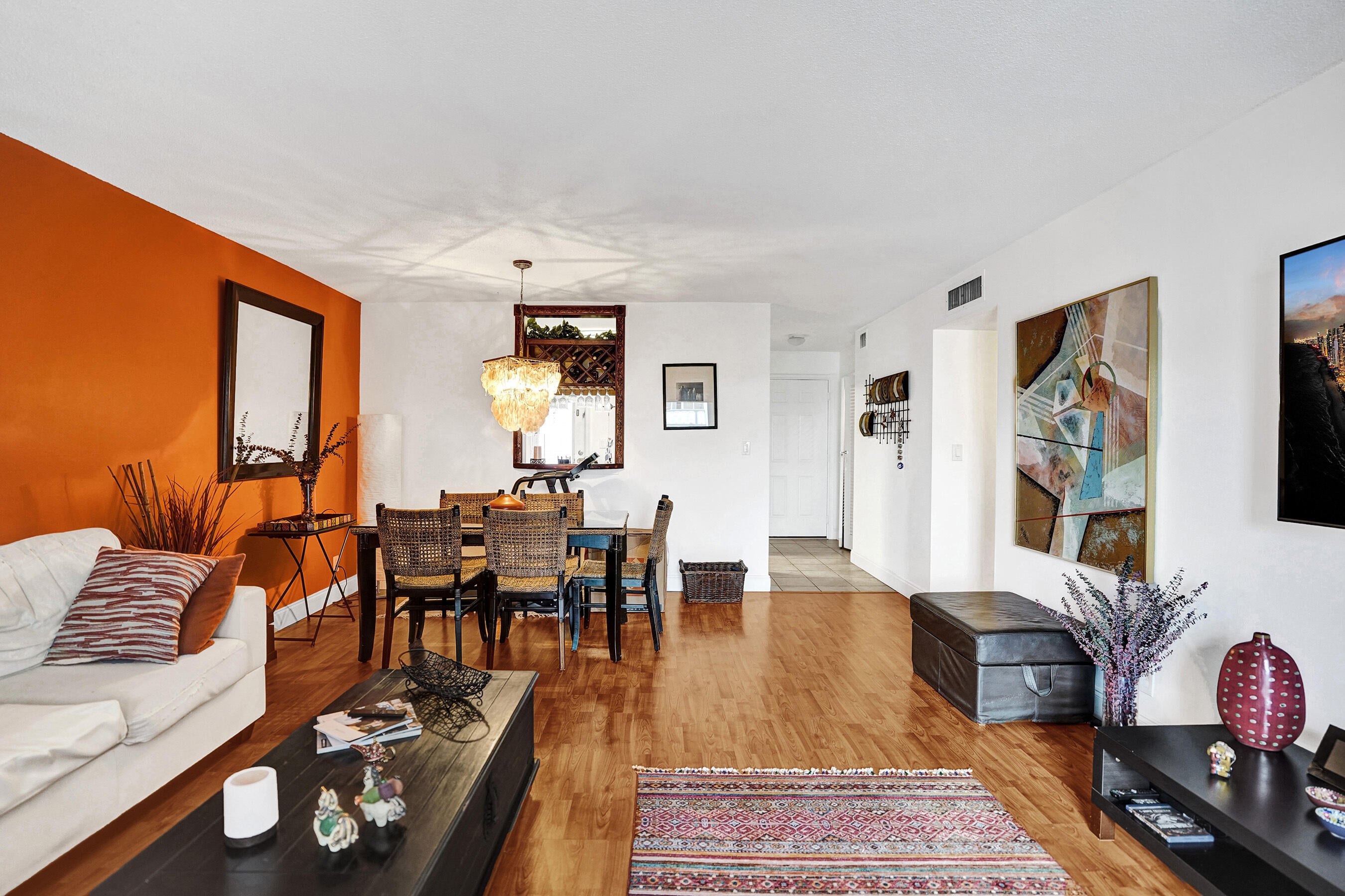 2BR – Condominium at 218 NE 12th Avenue #401