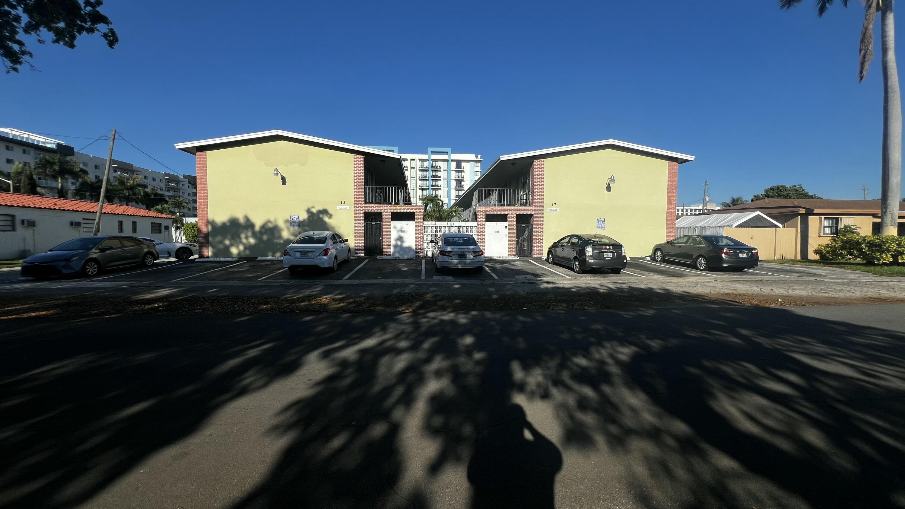 2BR – Condominium at 13 NE 2nd Avenue #201