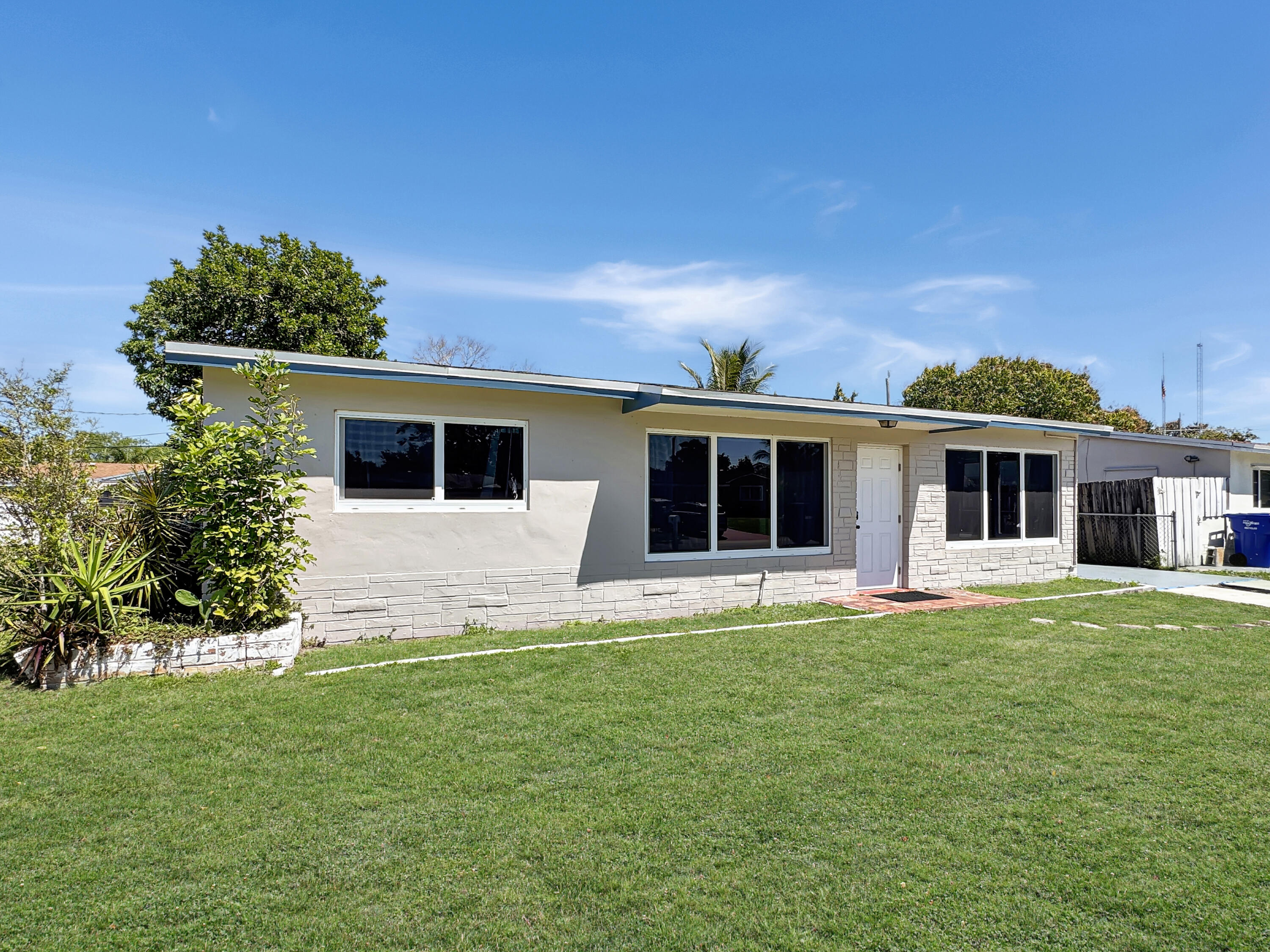 2BR – SingleFamilyResidence at 6751 Cody Street