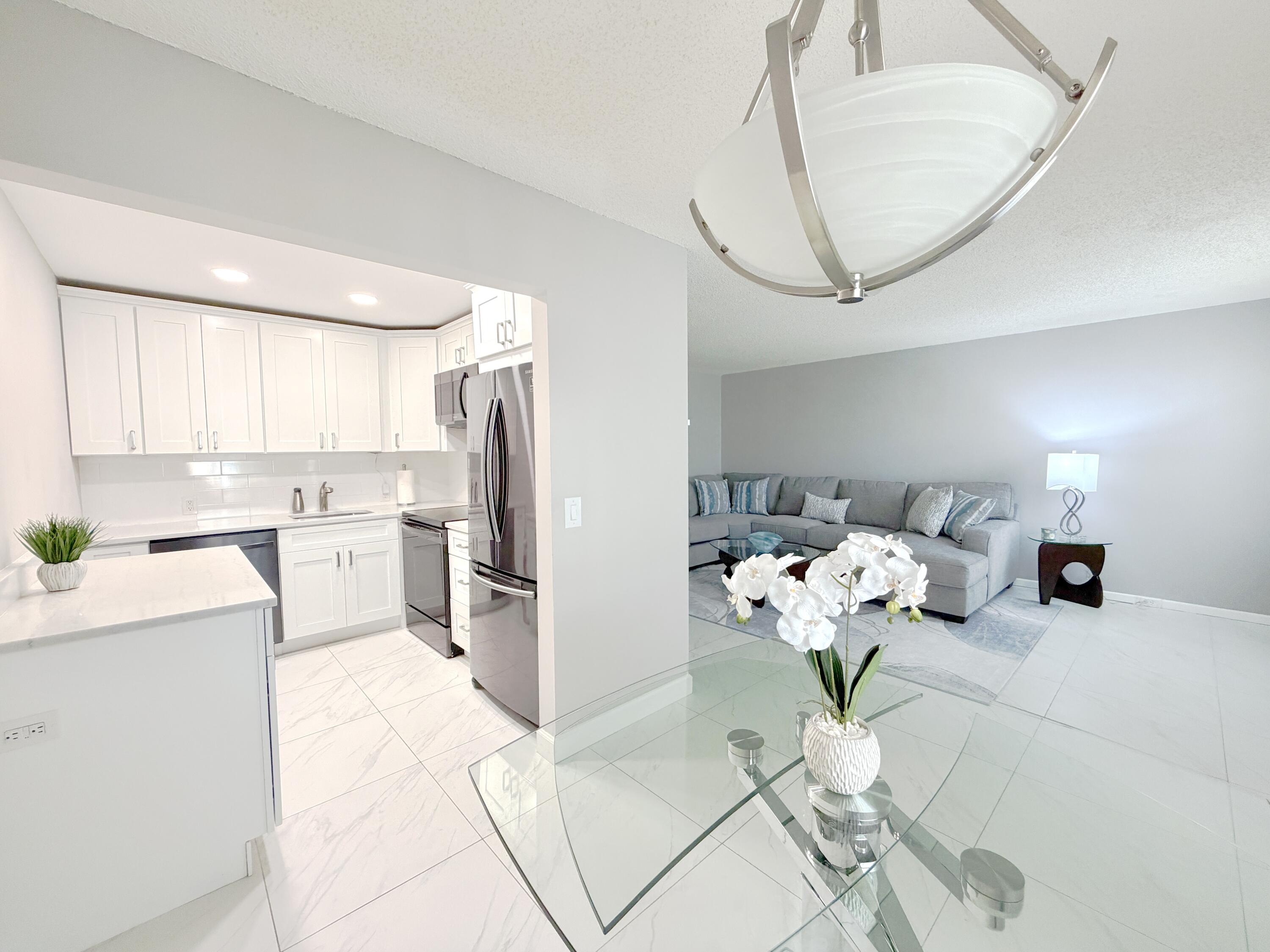 2BR – Condominium at 101 Dorset C