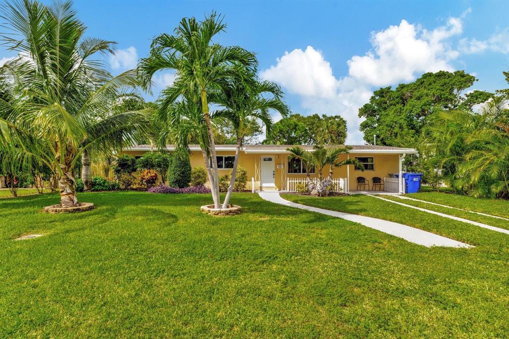 3BR – SingleFamilyResidence at 925 NE 25th Avenue