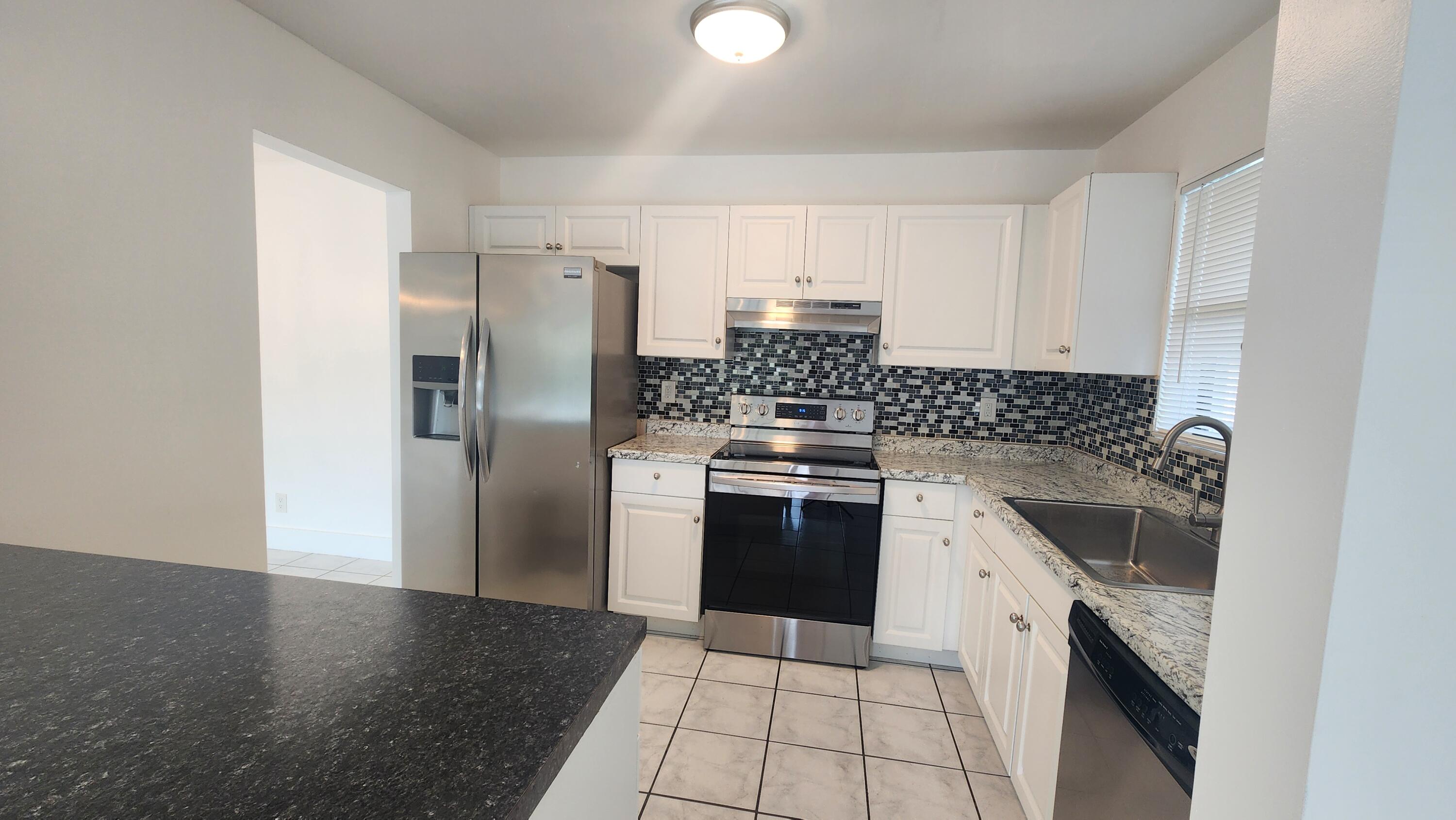 2BR – Condominium at 517 Dotterel Road #31c