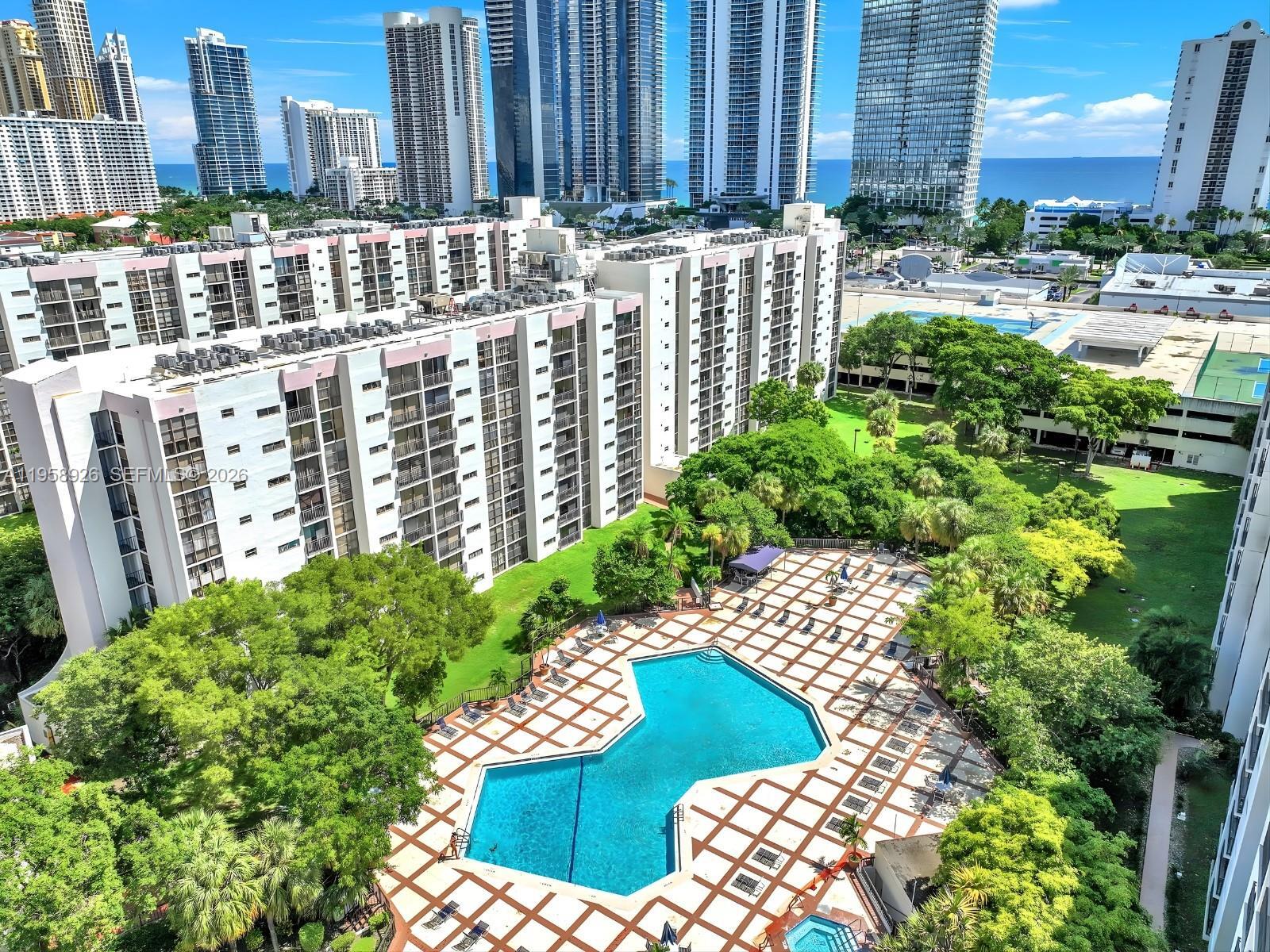 3BR – Condominium at 17021 N Bay Road #706