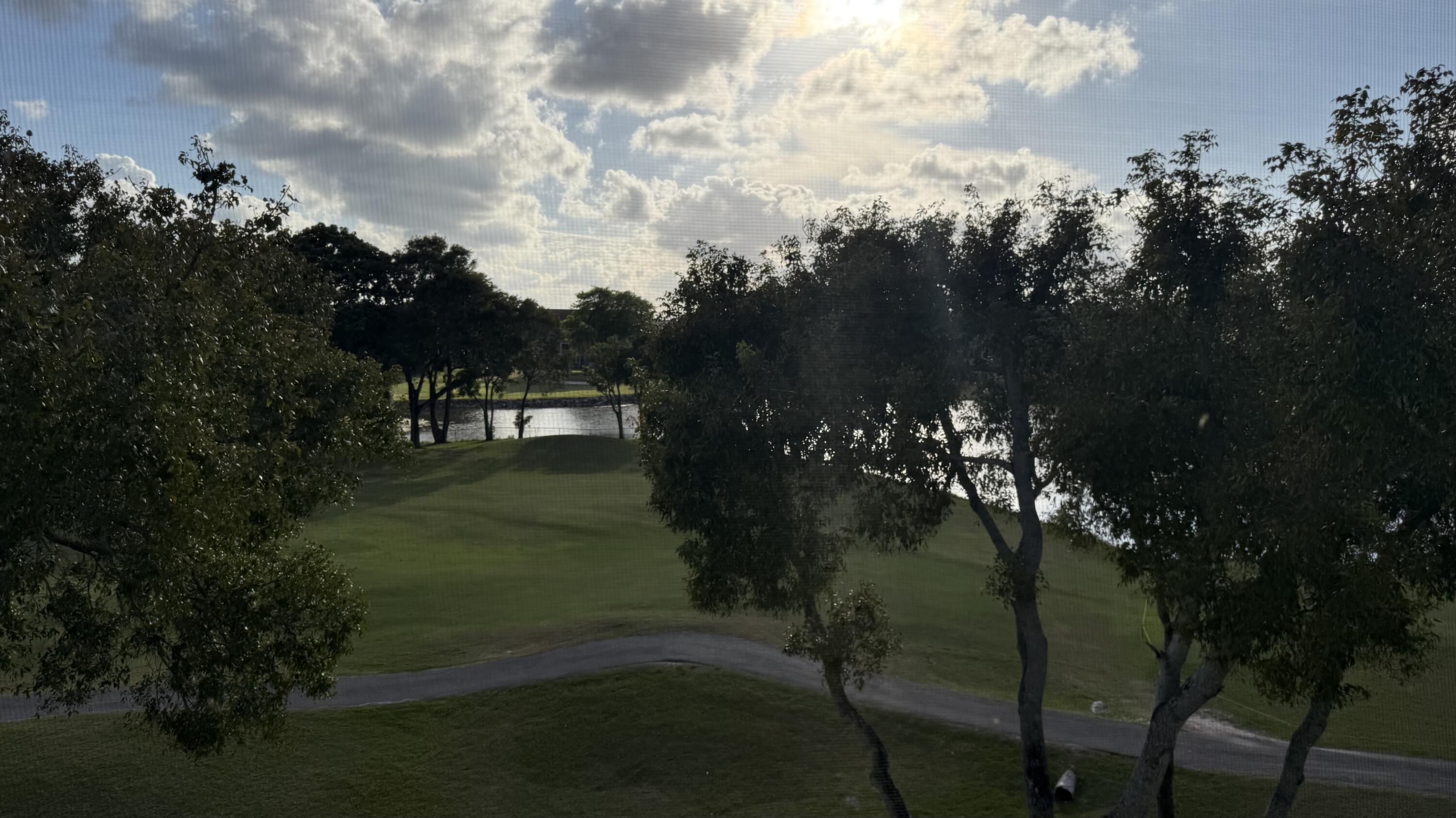 1BR – Condominium at 400 SW 134th Way #411f