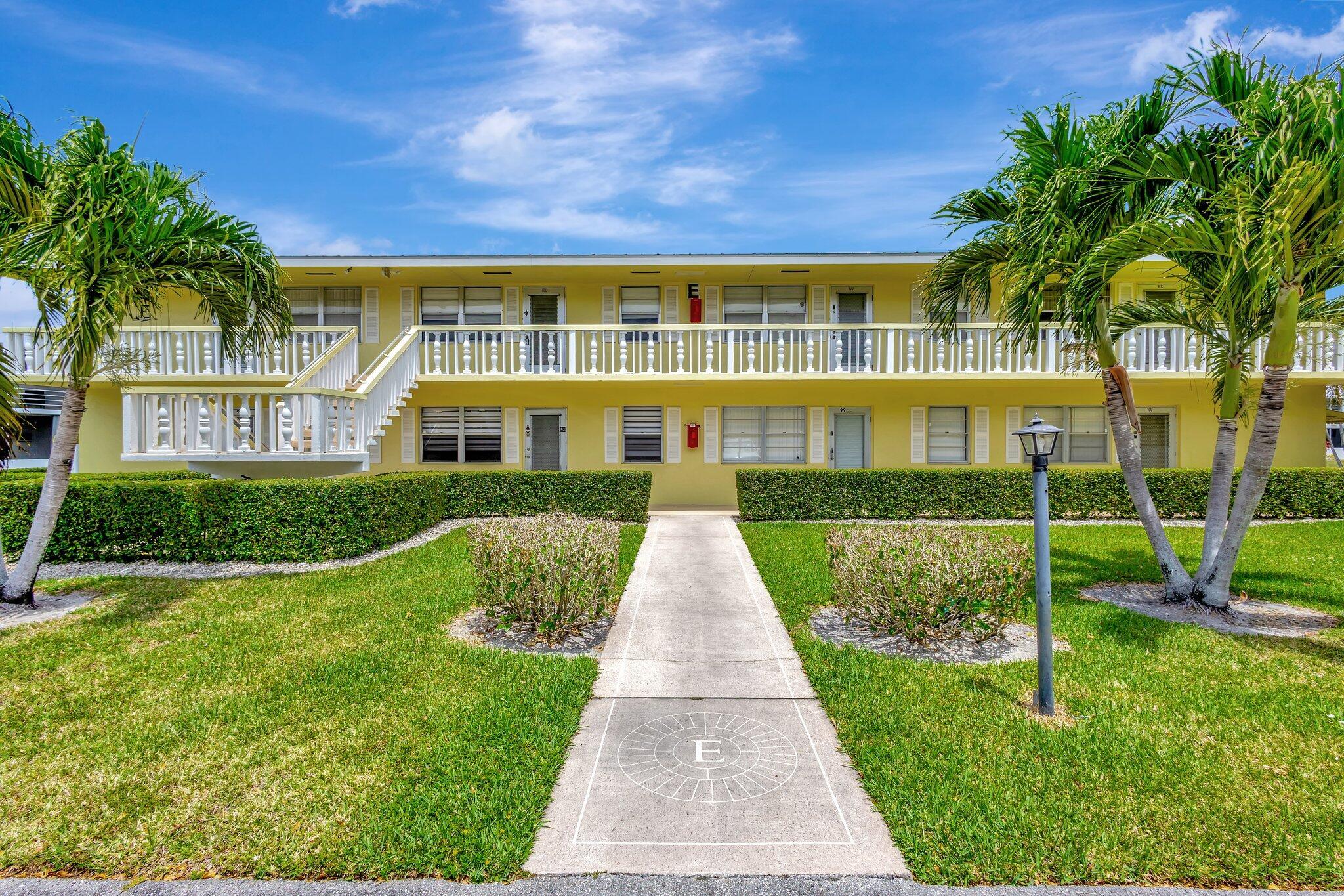 2BR – Condominium at 110 E Sheffield E