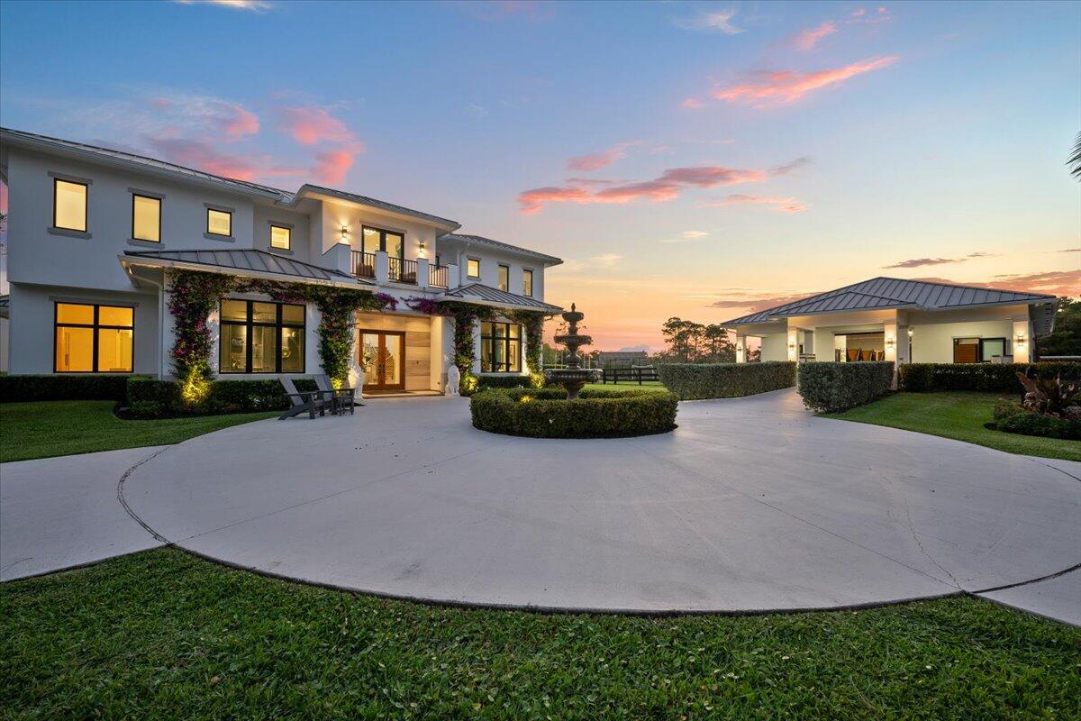 5BR – SingleFamilyResidence at 6209 Homeland Road