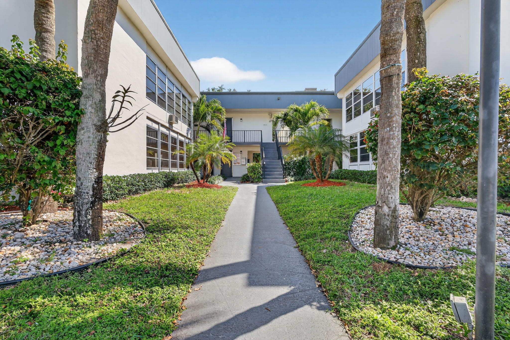2BR – Condominium at 492 Piedmont