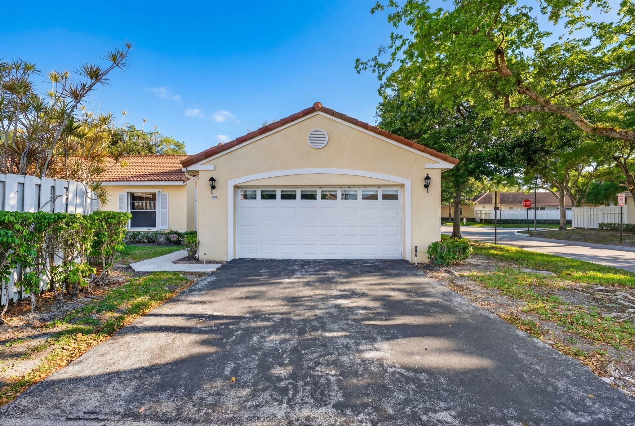 3BR – SingleFamilyResidence at 9549 NW 9th Court