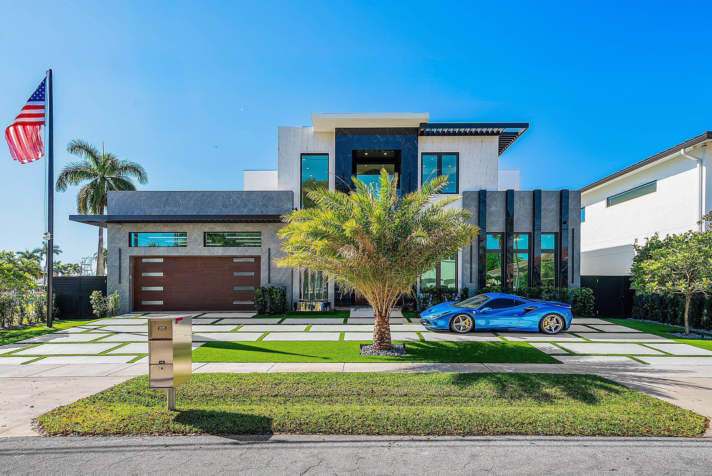 4BR – SingleFamilyResidence at 2650 NE 48th Court