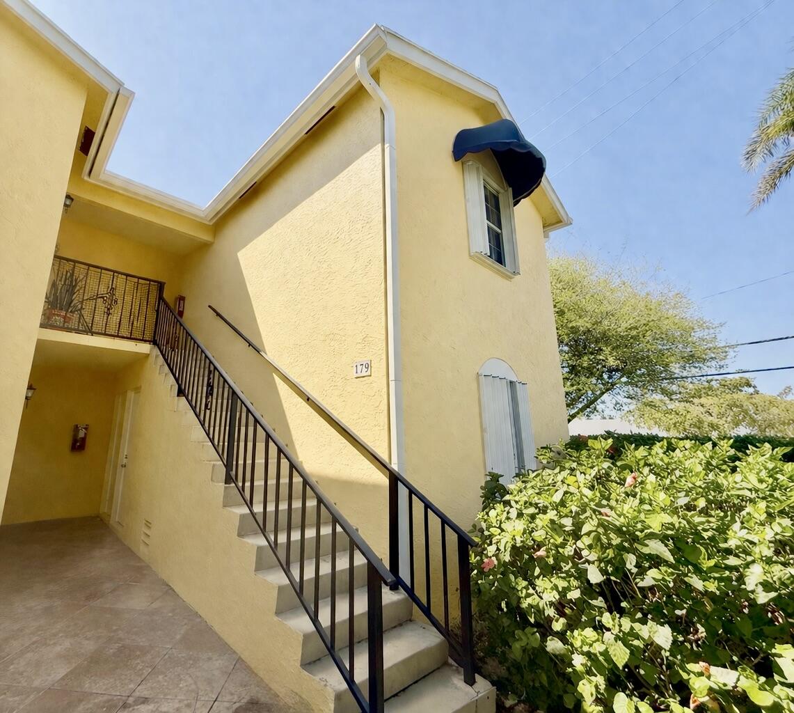 3BR – Condominium at 179 Waterside Drive #179