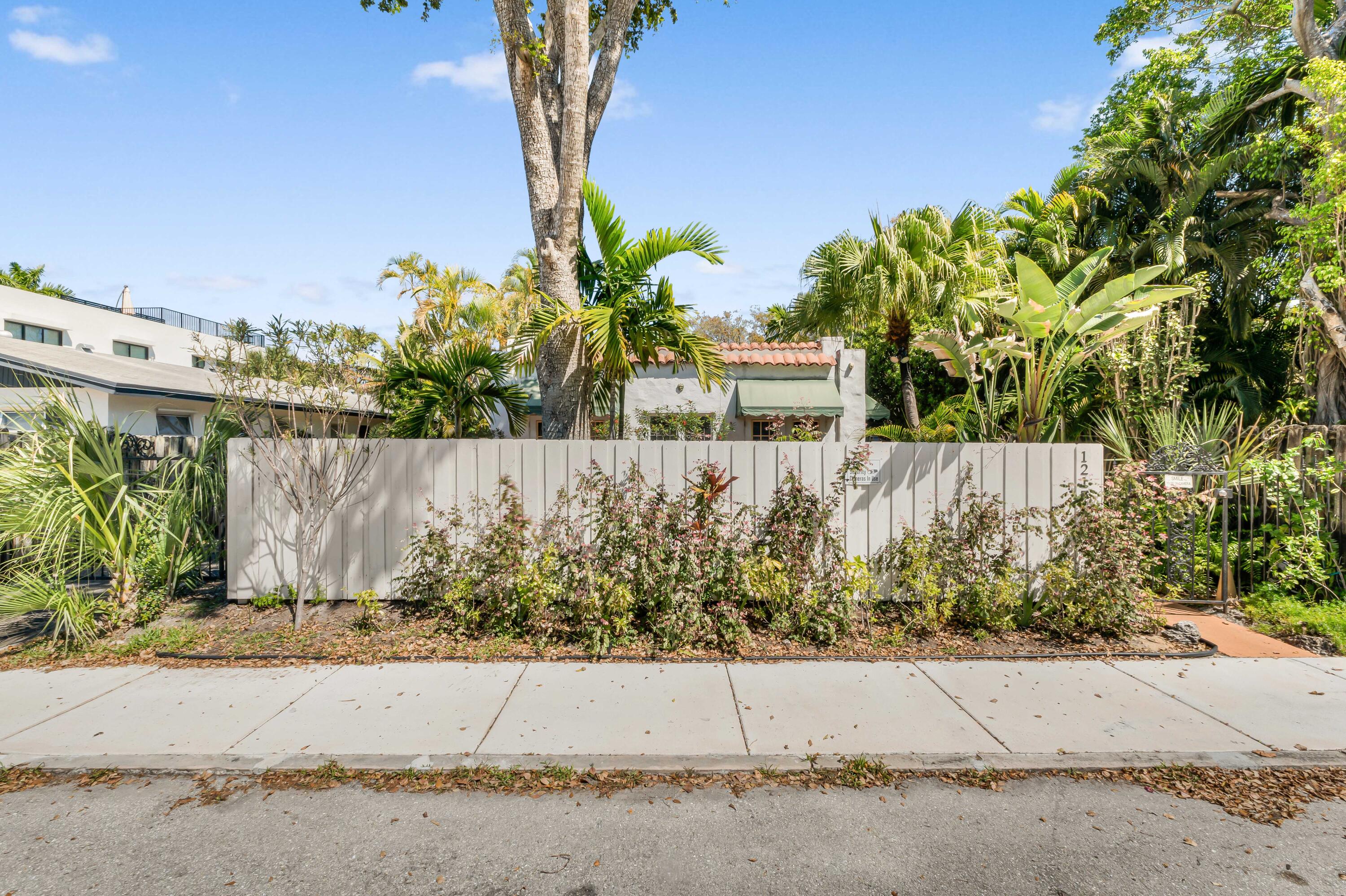 1BR – Townhouse at 1217 SE 1st Street