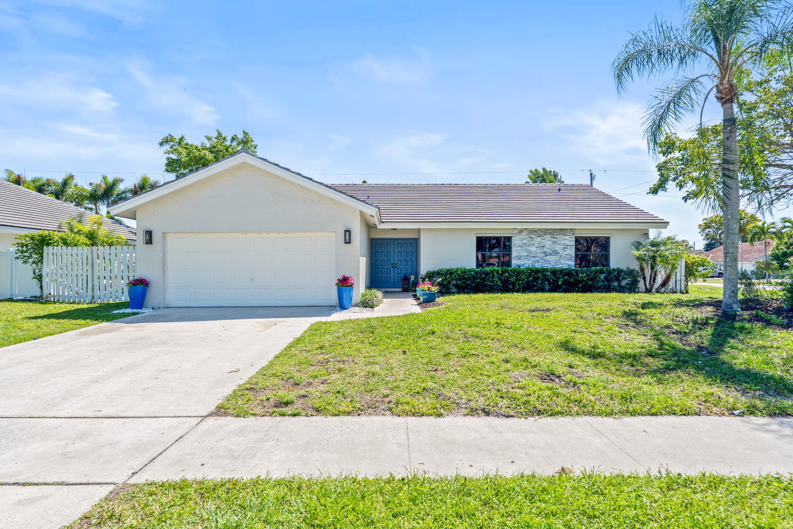 3BR – SingleFamilyResidence at 454 Prairie Rose Lane