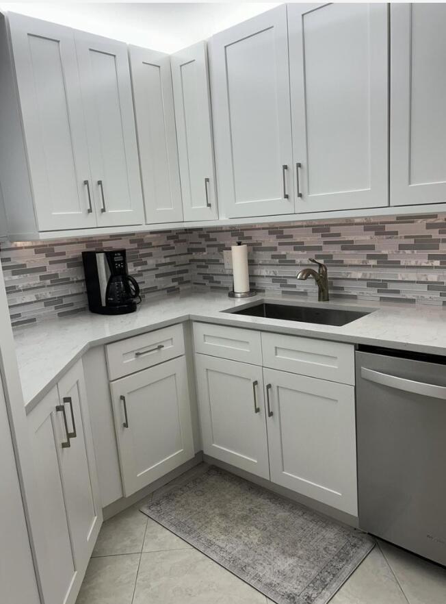 2BR – Condominium at 5851 Camino Del Sol #203