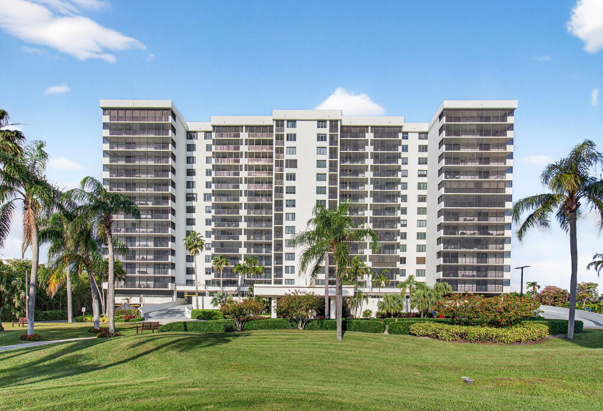2BR – Condominium at 3420 S Ocean Boulevard #5z