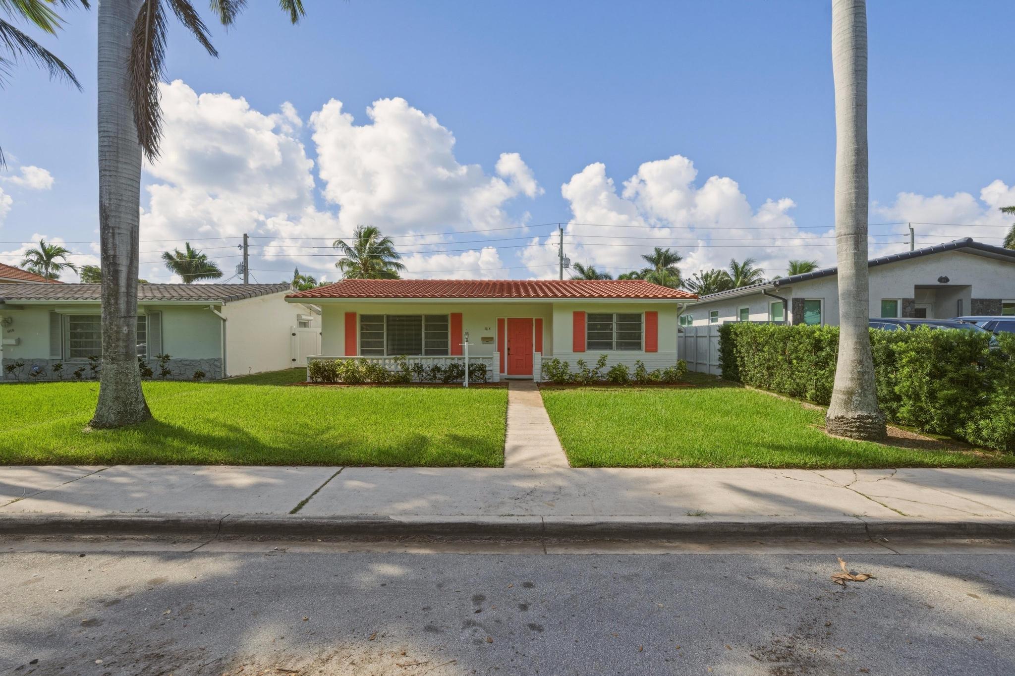 3BR – SingleFamilyResidence at 1114 Johnson Street