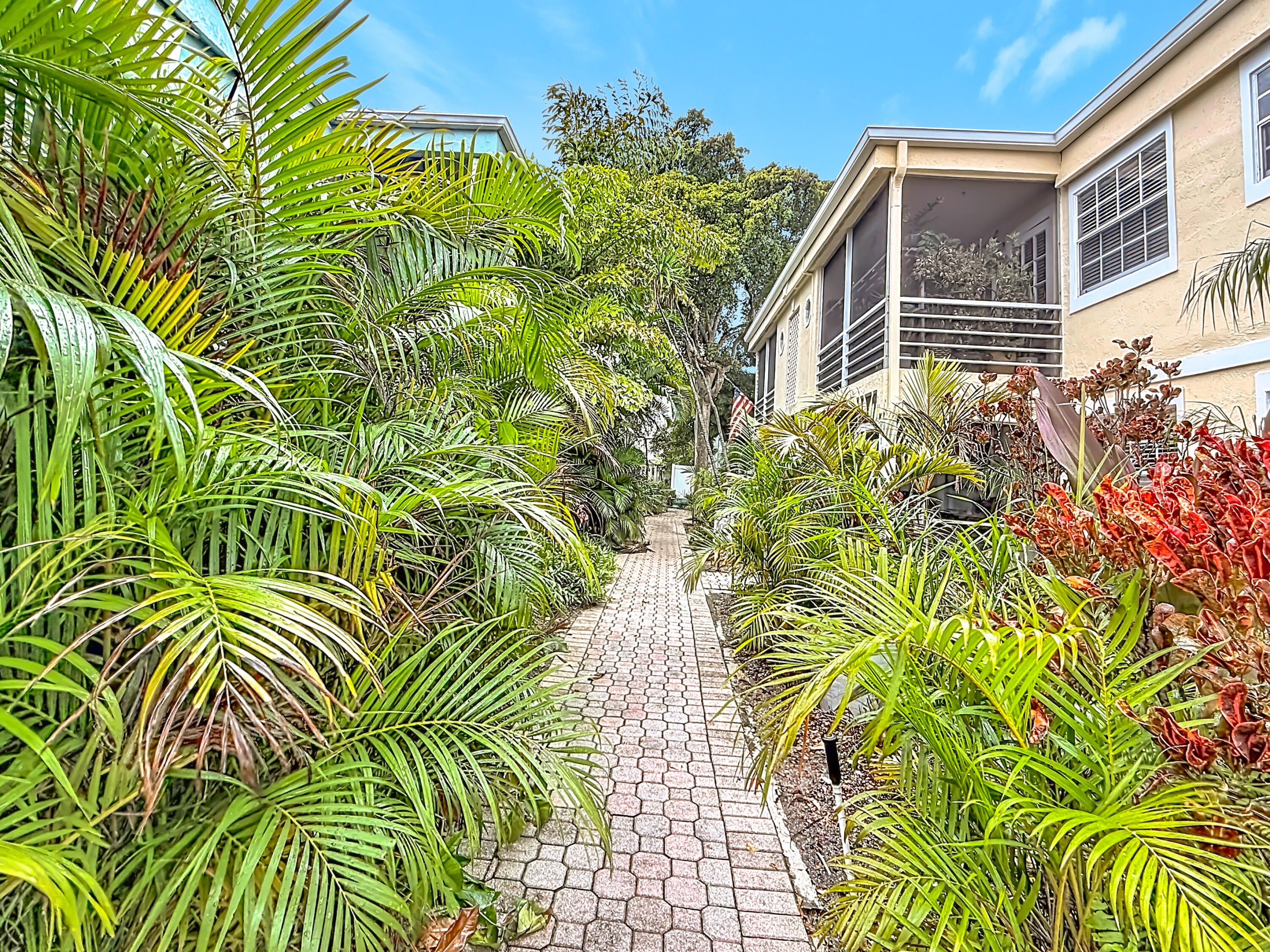 3BR – Condominium at 305 SE 11th Avenue
