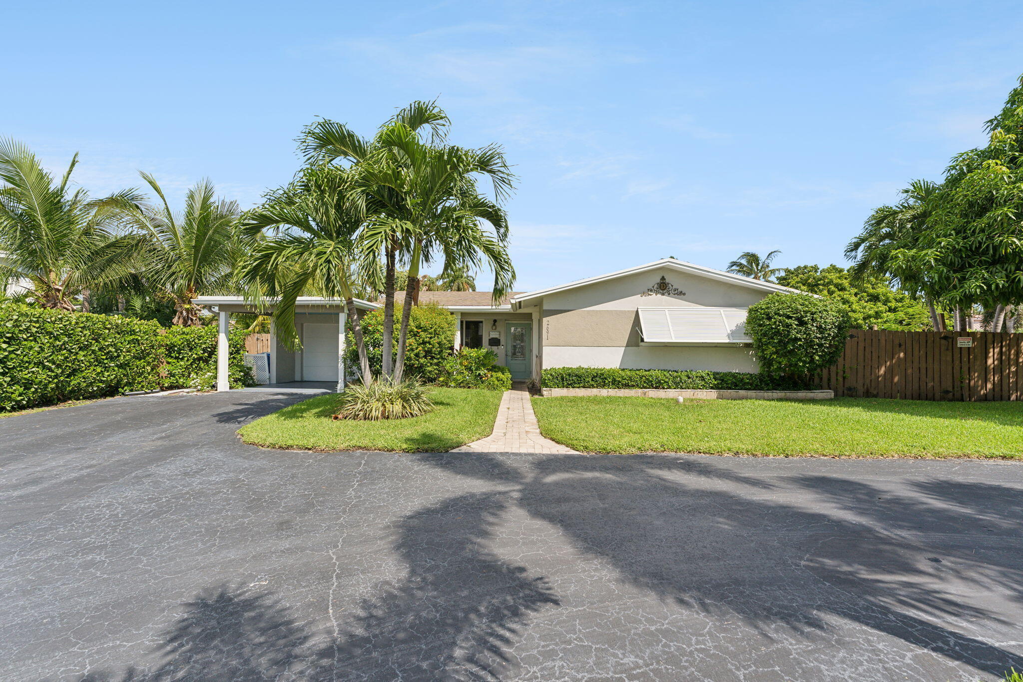 3BR – SingleFamilyResidence at 2691 NE 18th Street