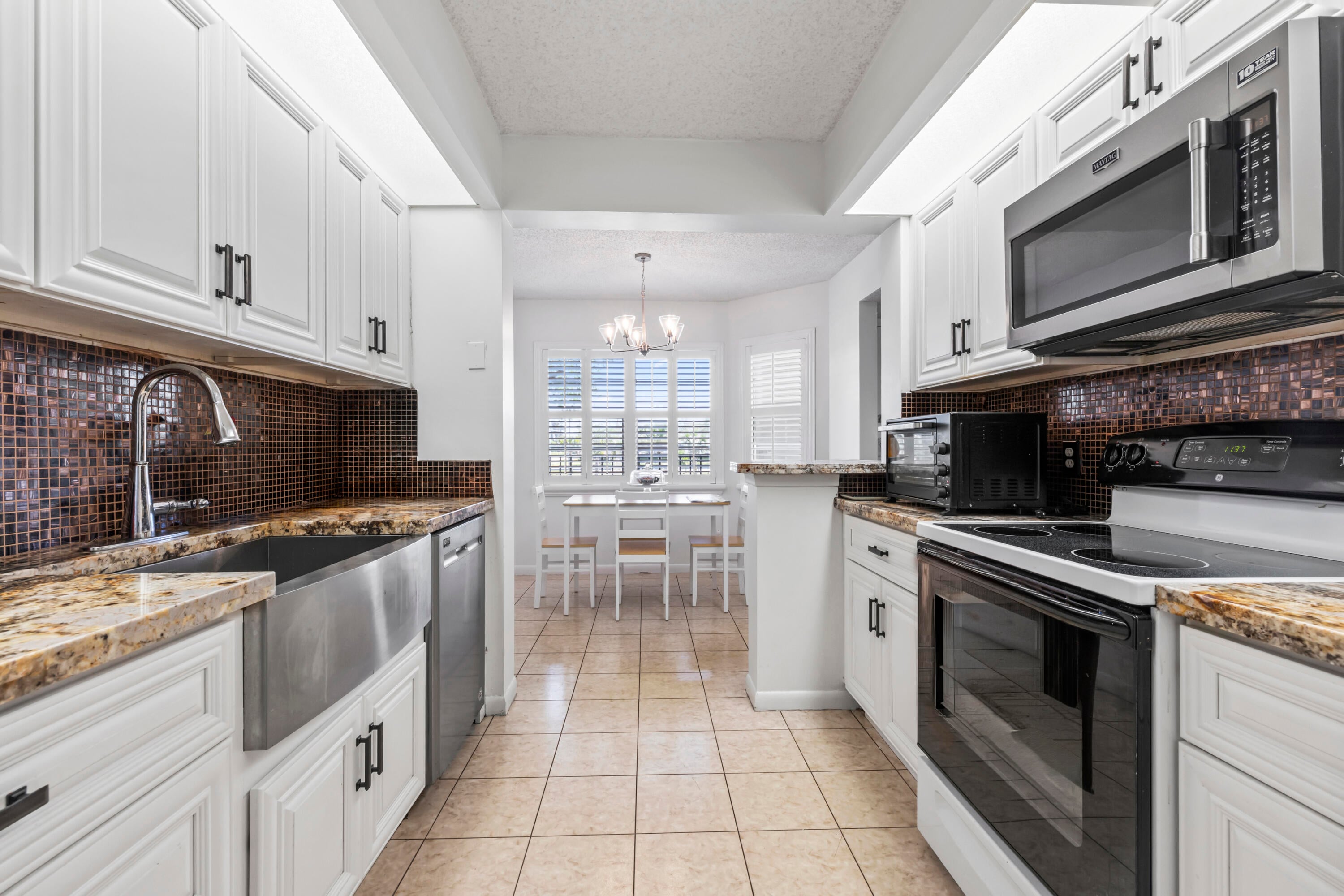 2BR – Condominium at 1000 SW 125th Avenue #211