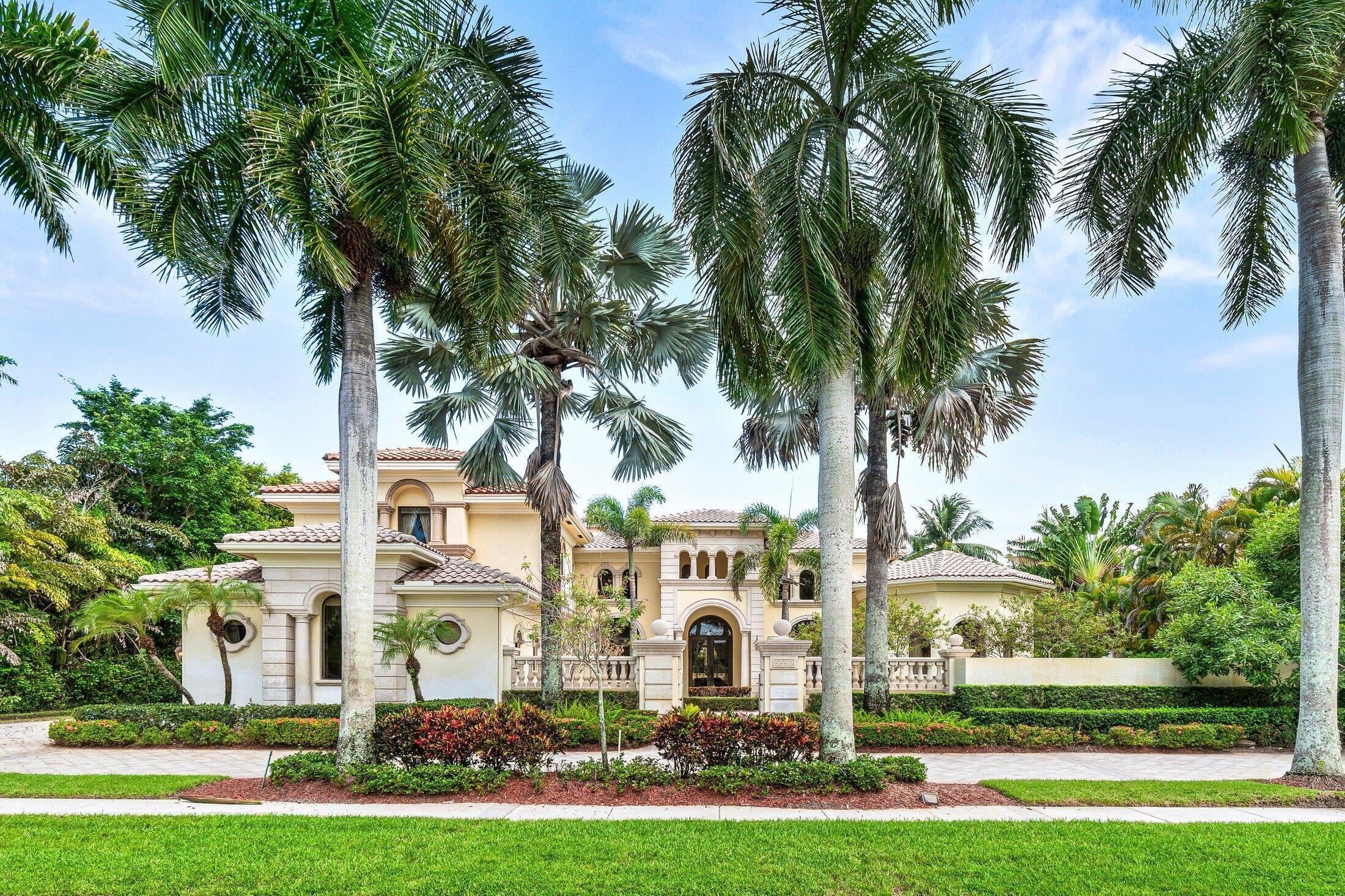 6BR – SingleFamilyResidence at 5590 Vintage Oaks Terrace