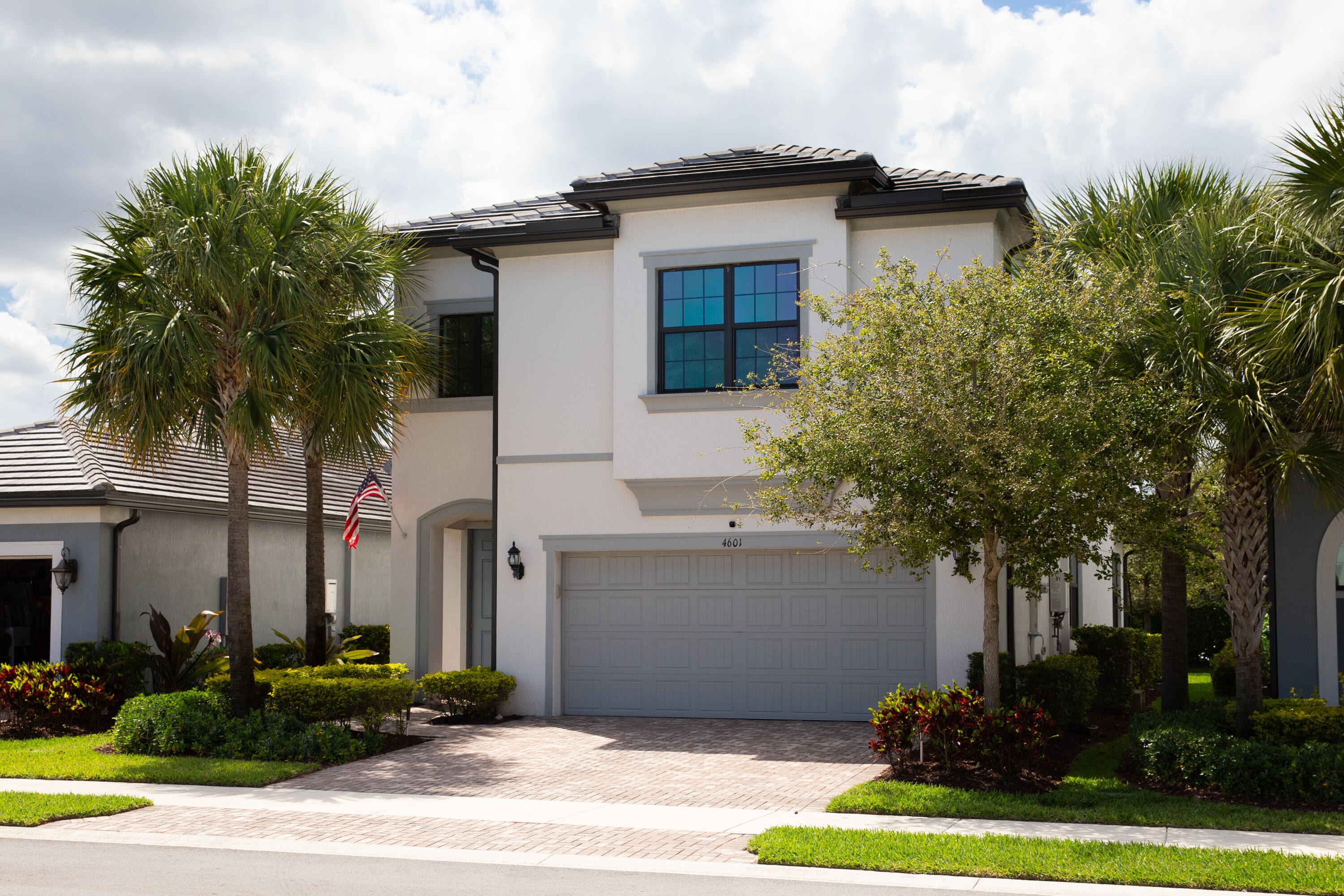 3BR – SingleFamilyResidence at 4601 E Pinehurst Trl Trail E