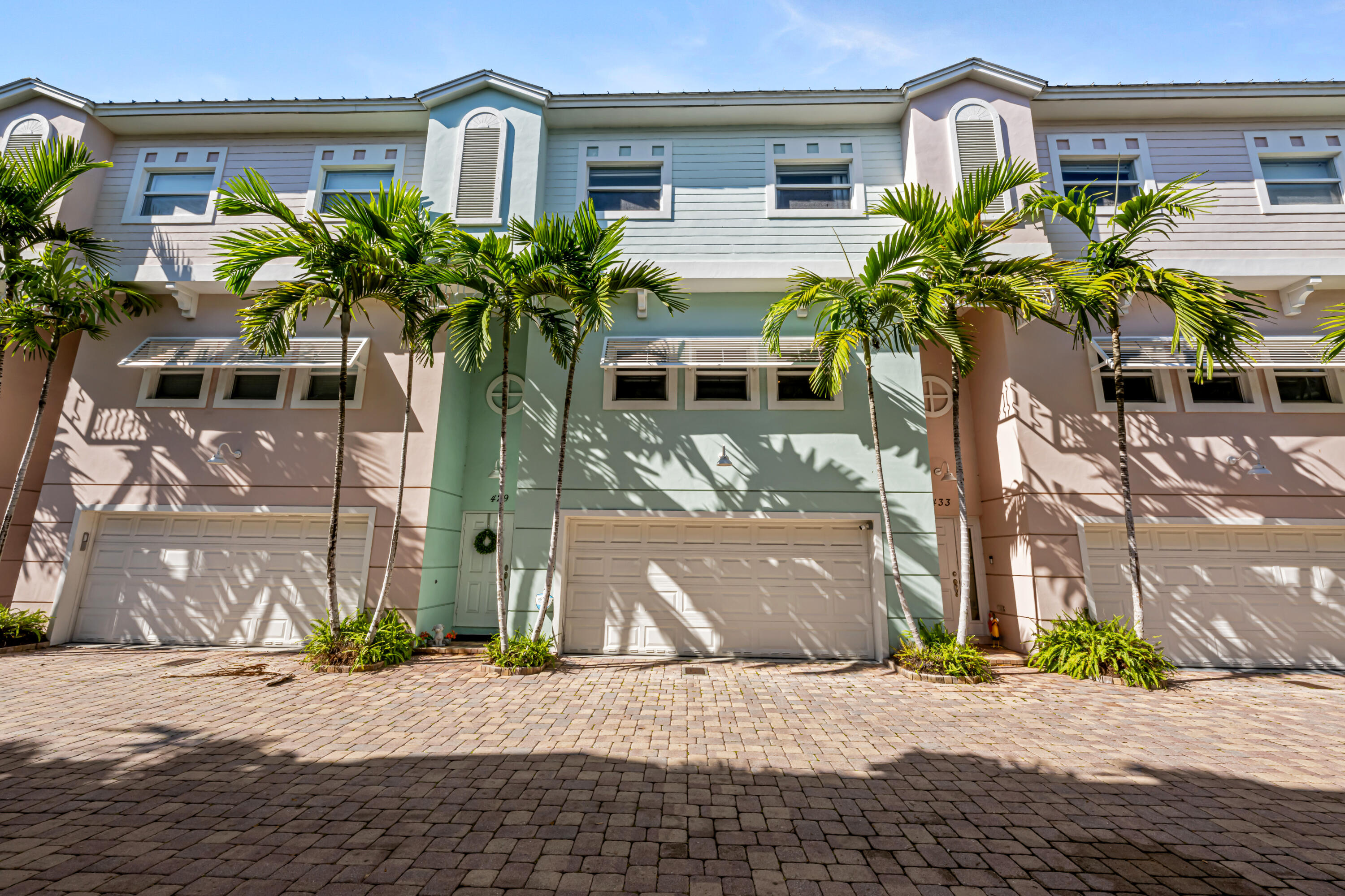 4BR – Townhouse at 429 NE 1st Street