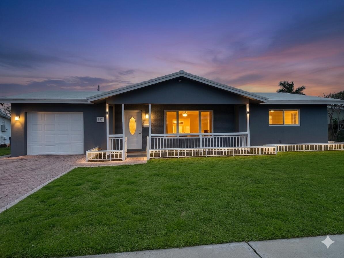 3BR – SingleFamilyResidence at 257 SW 5th Street